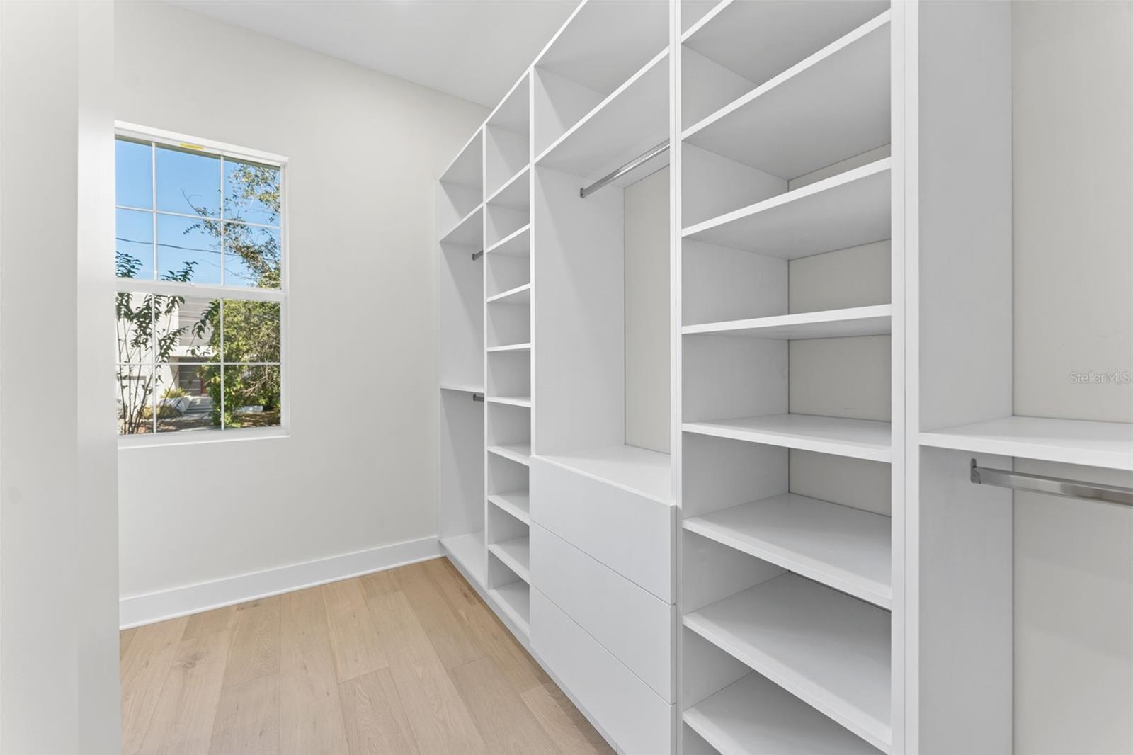 MACDILL ESTATES REV - Residential