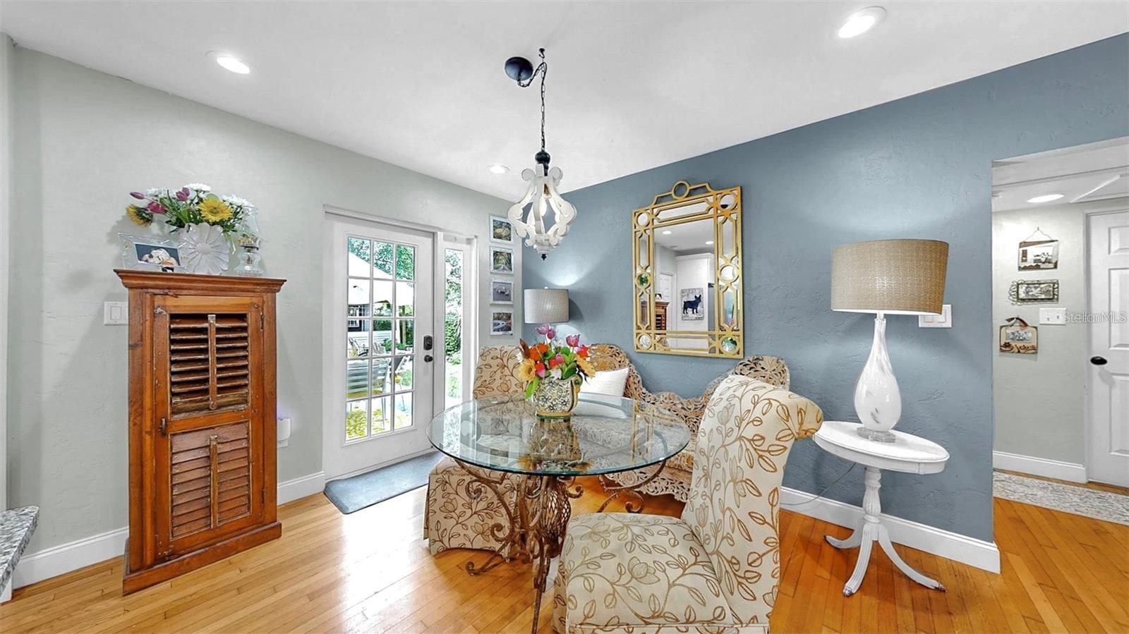 NORTH CLEARVIEW HIGHLANDS - Residential