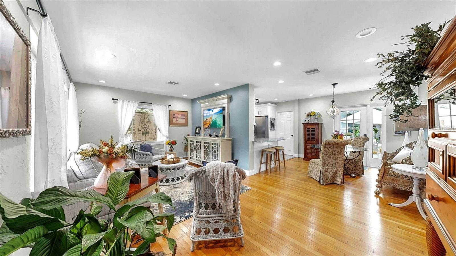 NORTH CLEARVIEW HIGHLANDS - Residential