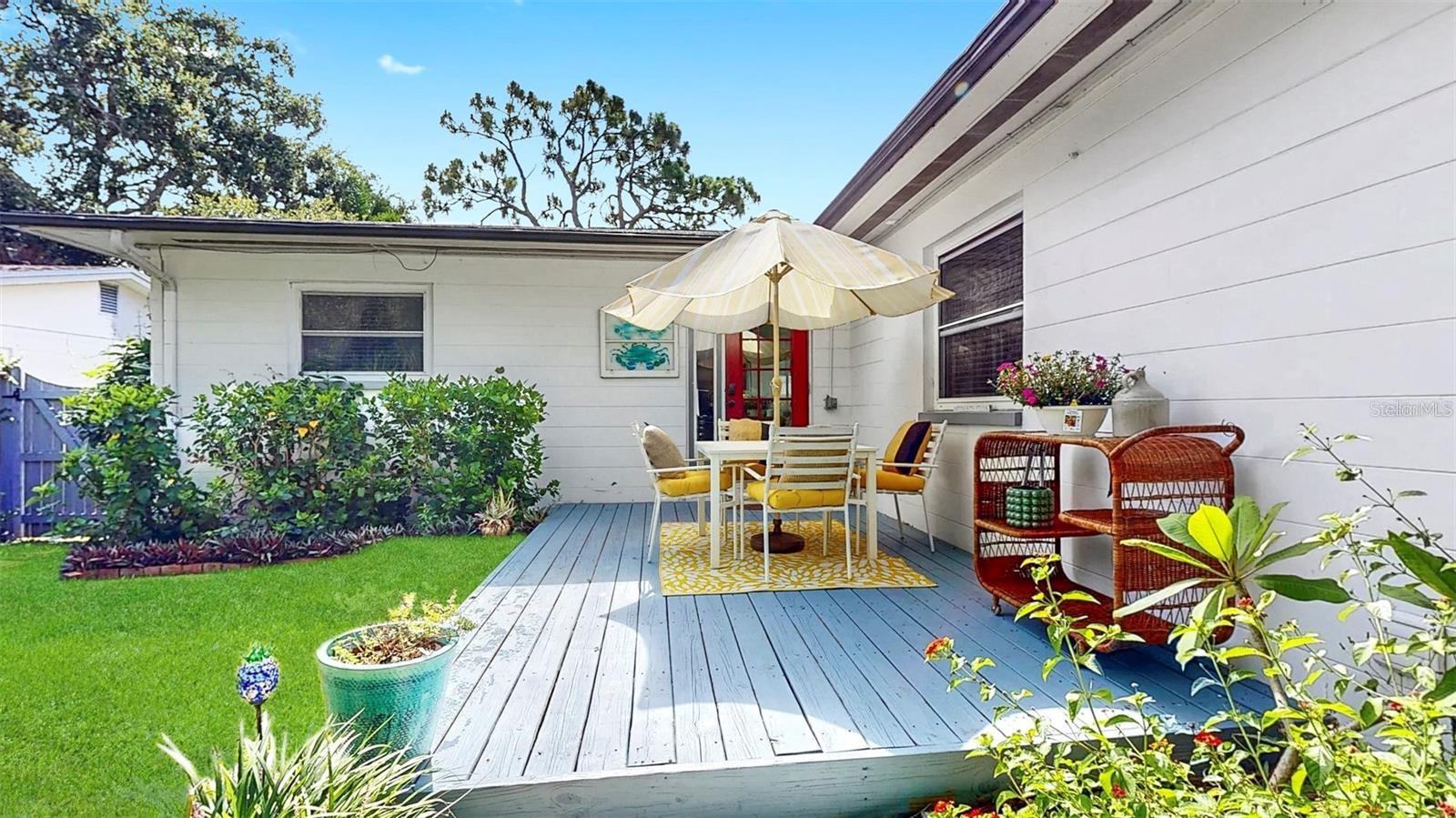 NORTH CLEARVIEW HIGHLANDS - Residential