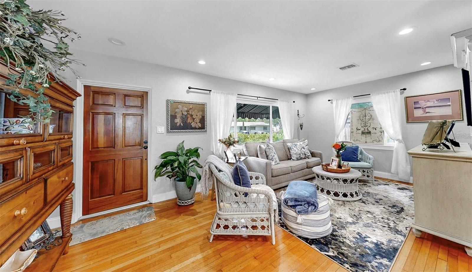 NORTH CLEARVIEW HIGHLANDS - Residential