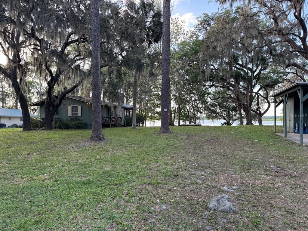 Photo of 6585 W Riverbend Road, Dunnellon, FL 34433 (MLS # GC536069)