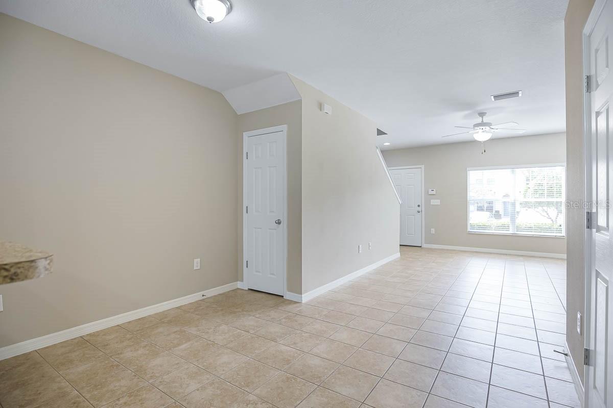 FISHHAWK RANCH TWNHMS PH - Residential Lease