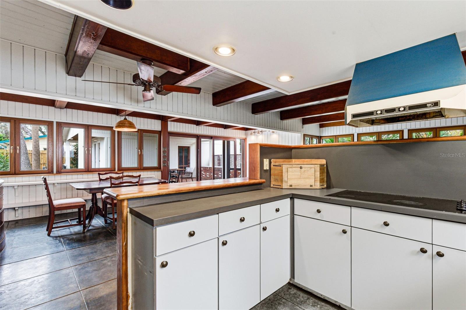 LAKEWOOD ESTATES SEC A - Residential