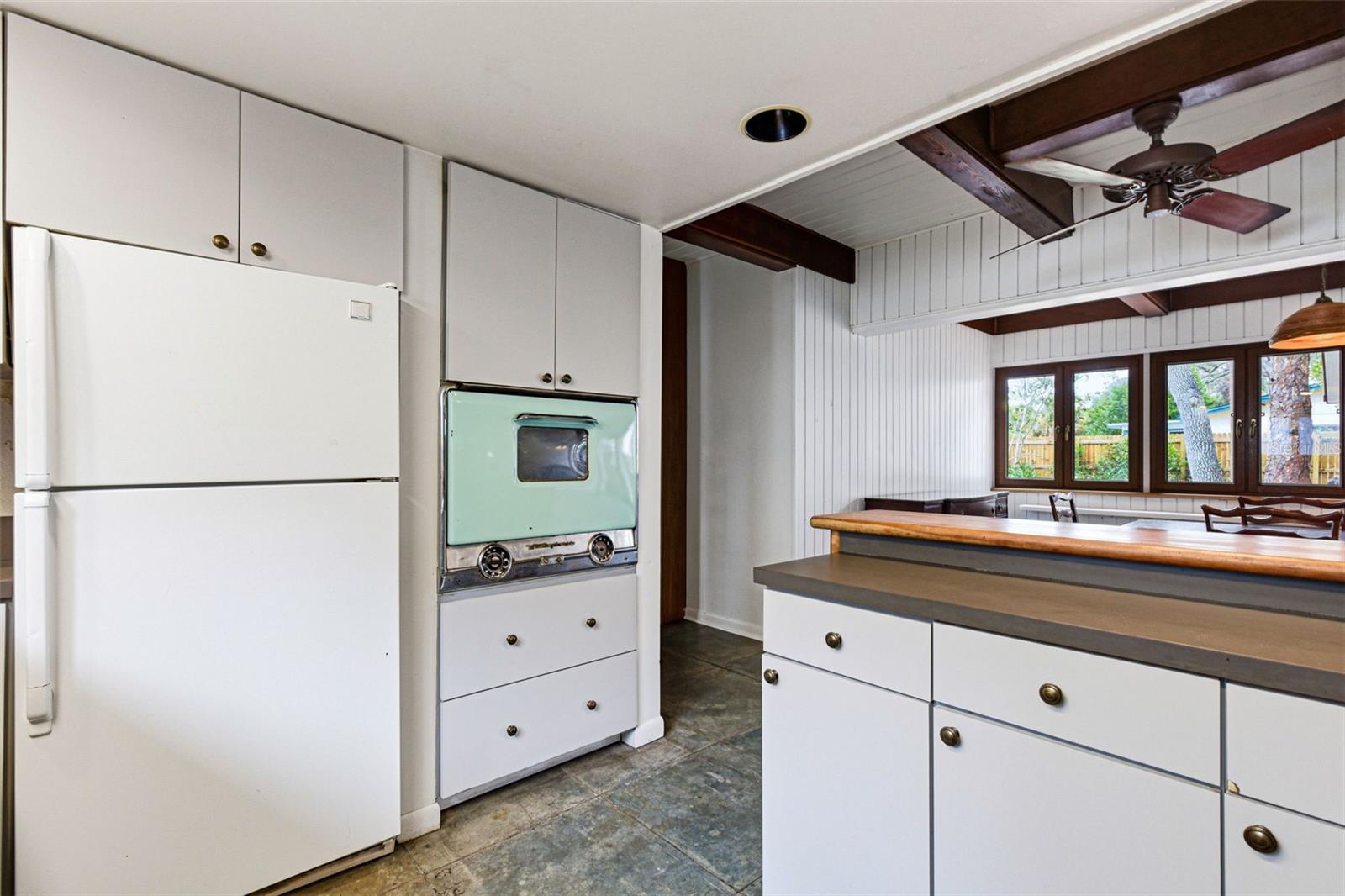 LAKEWOOD ESTATES SEC A - Residential