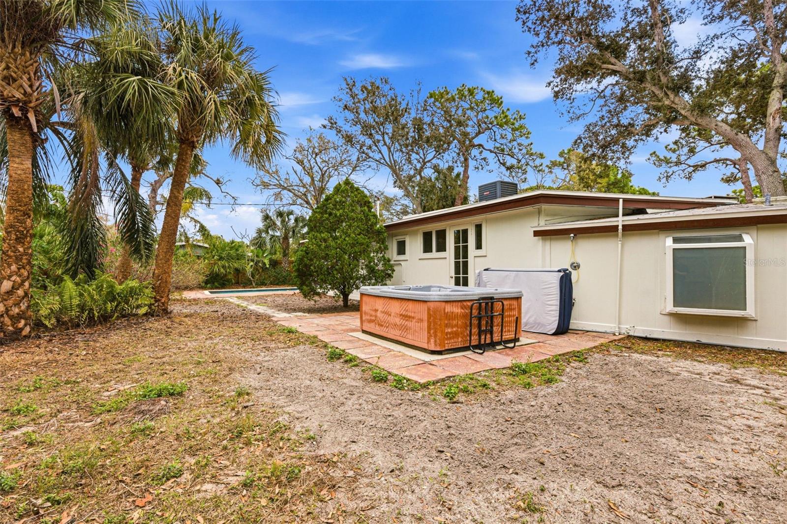 LAKEWOOD ESTATES SEC A - Residential