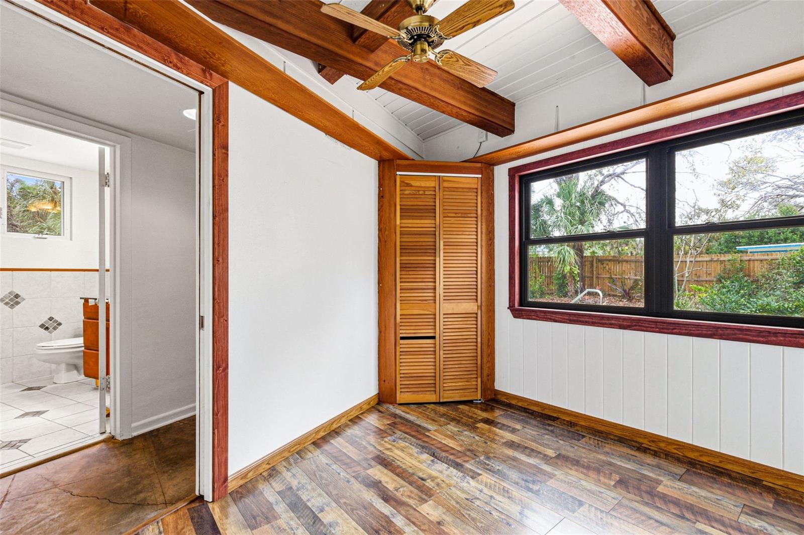 LAKEWOOD ESTATES SEC A - Residential