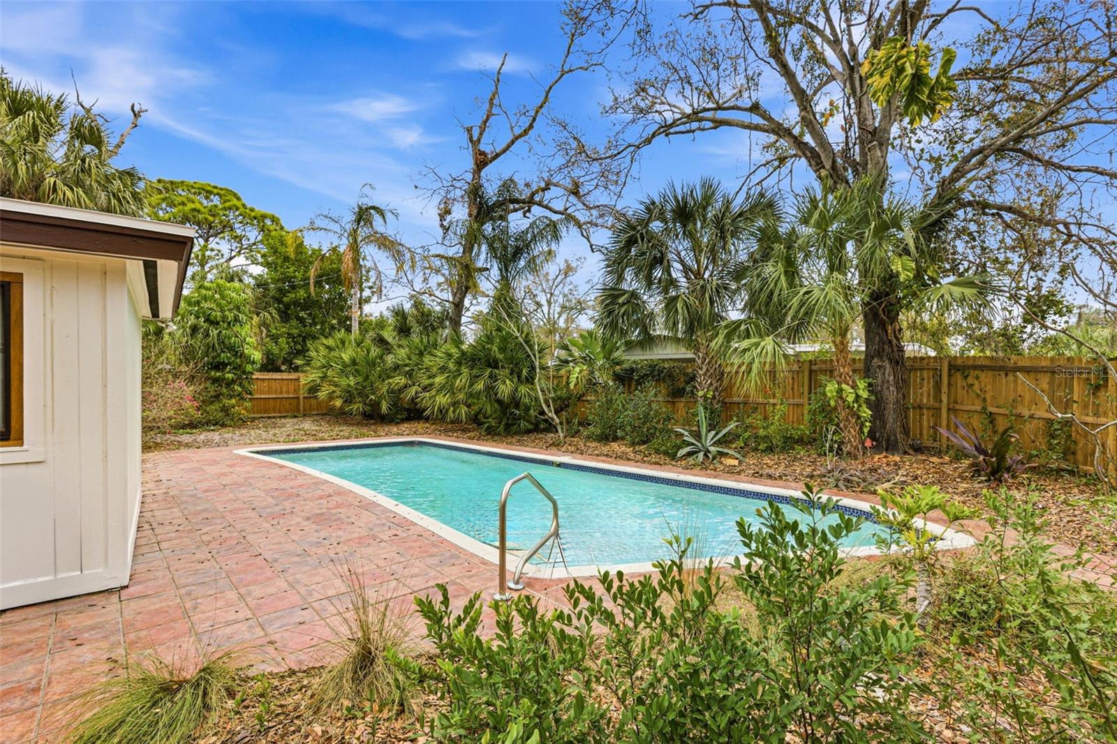 LAKEWOOD ESTATES SEC A - Residential