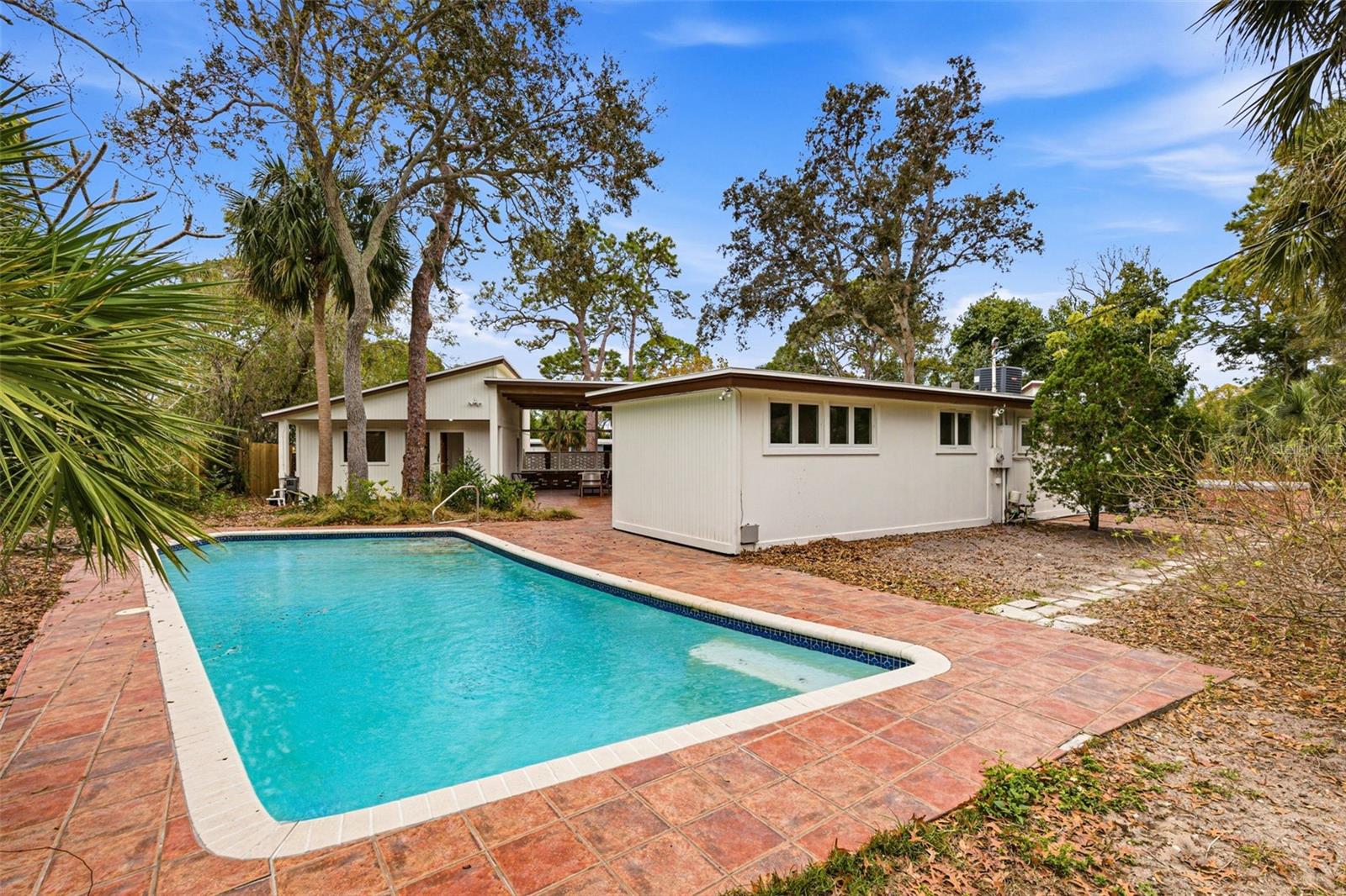 LAKEWOOD ESTATES SEC A - Residential