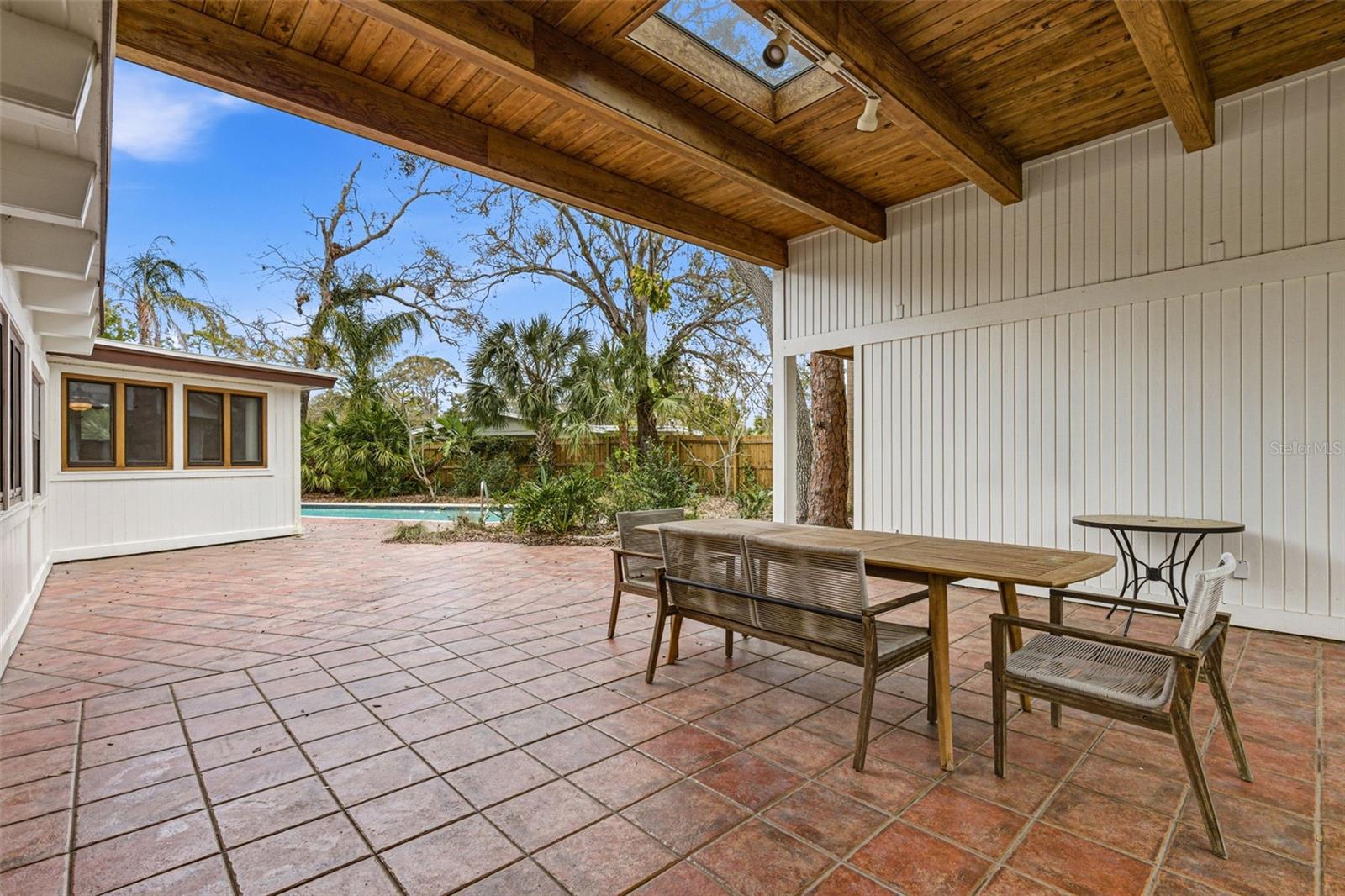 LAKEWOOD ESTATES SEC A - Residential