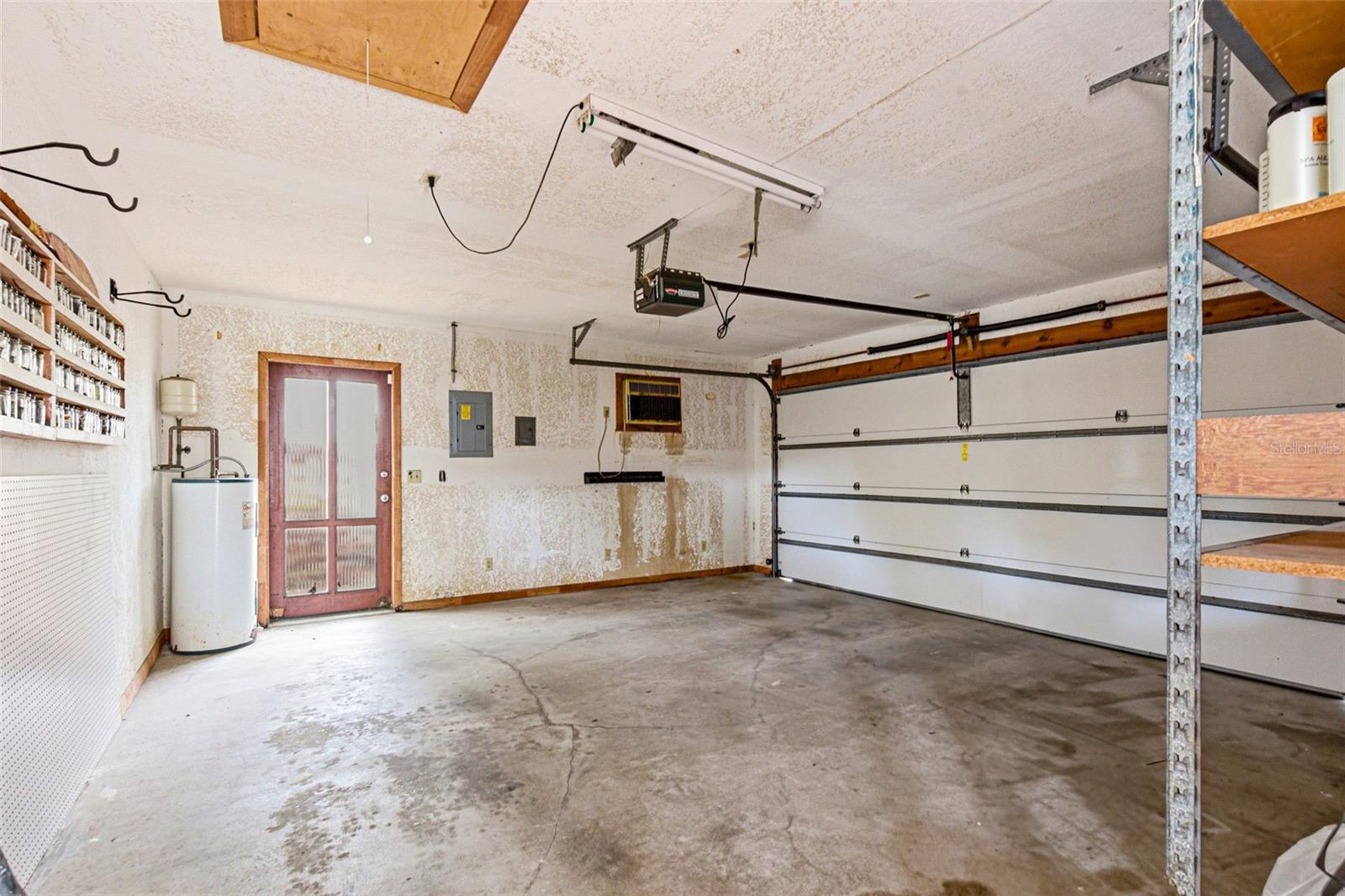 LAKEWOOD ESTATES SEC A - Residential