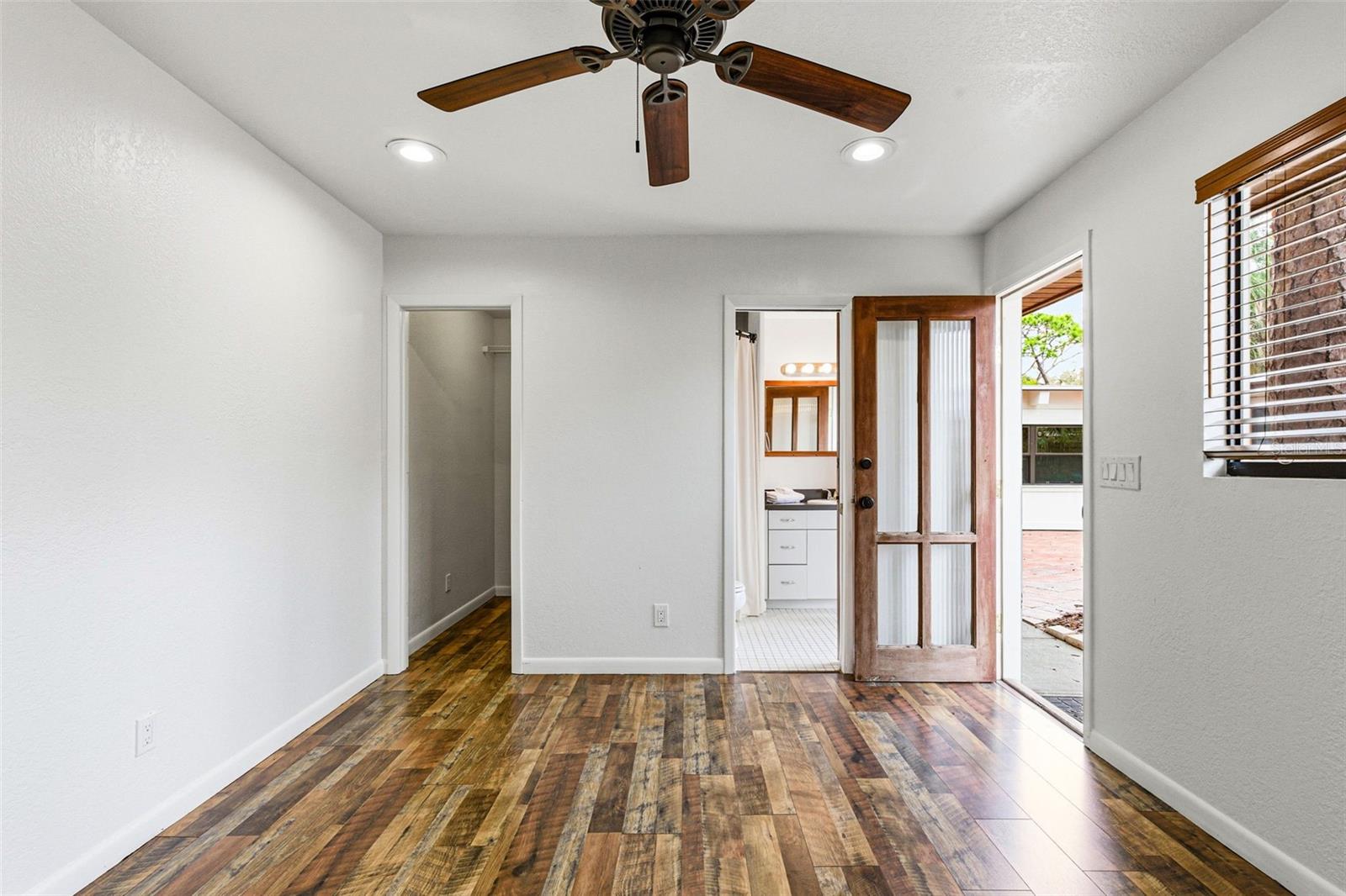 LAKEWOOD ESTATES SEC A - Residential