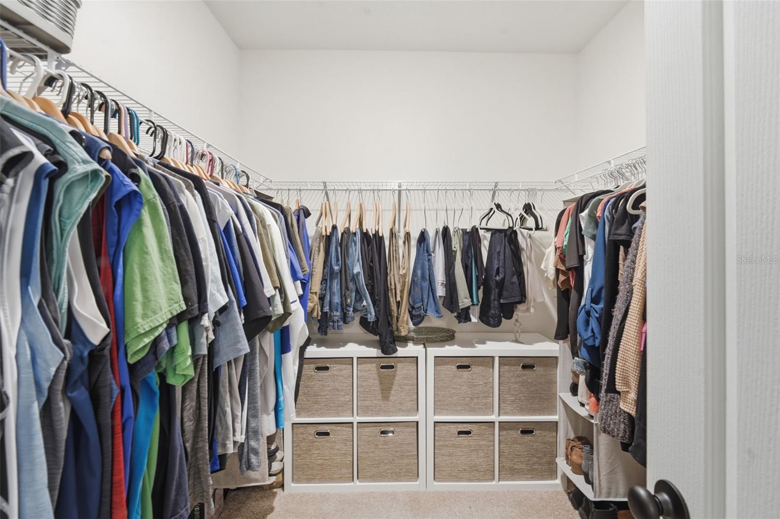 RIVIERA BELLA UN 9B - Residential