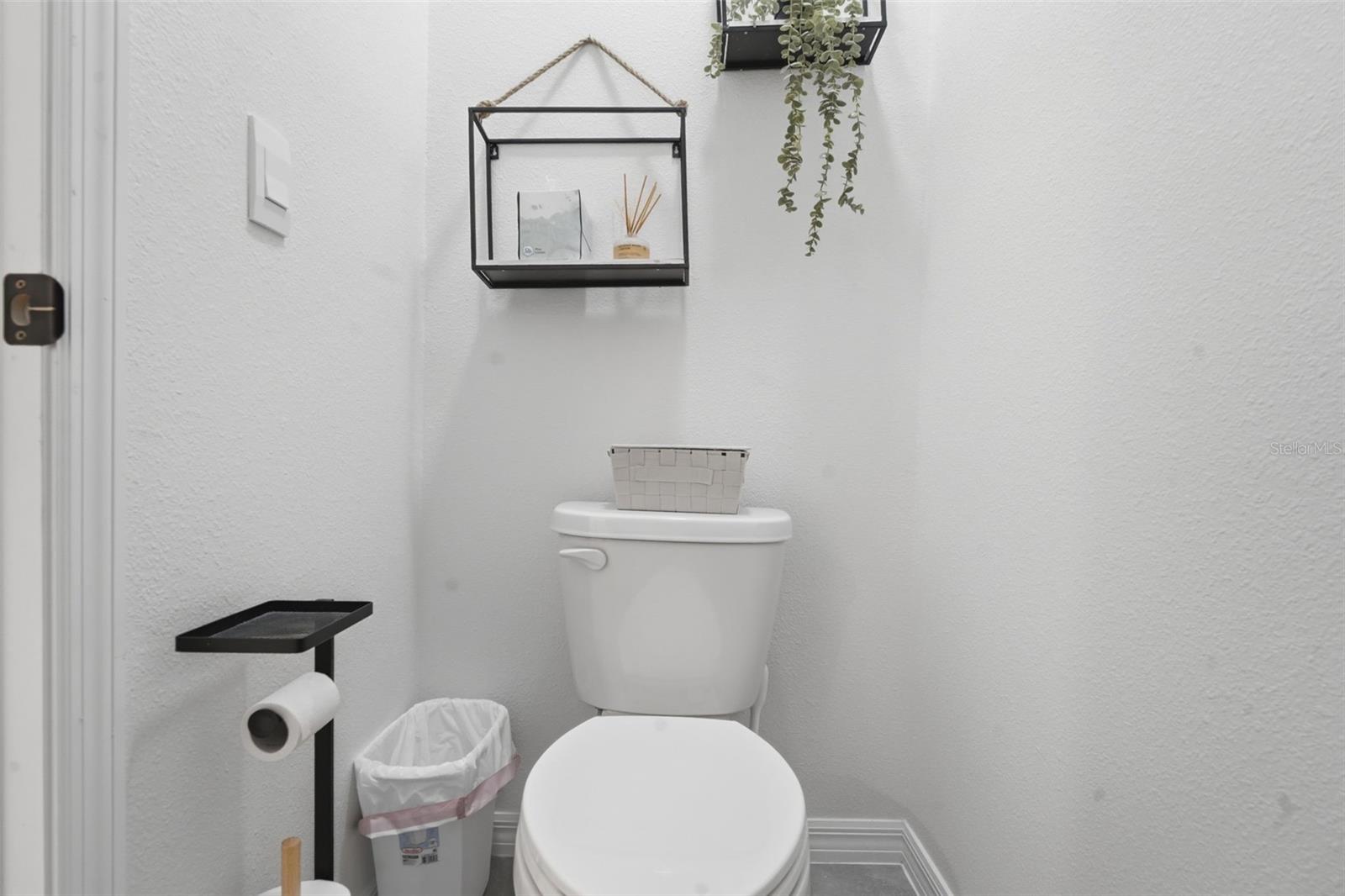 RIVIERA BELLA UN 9B - Residential