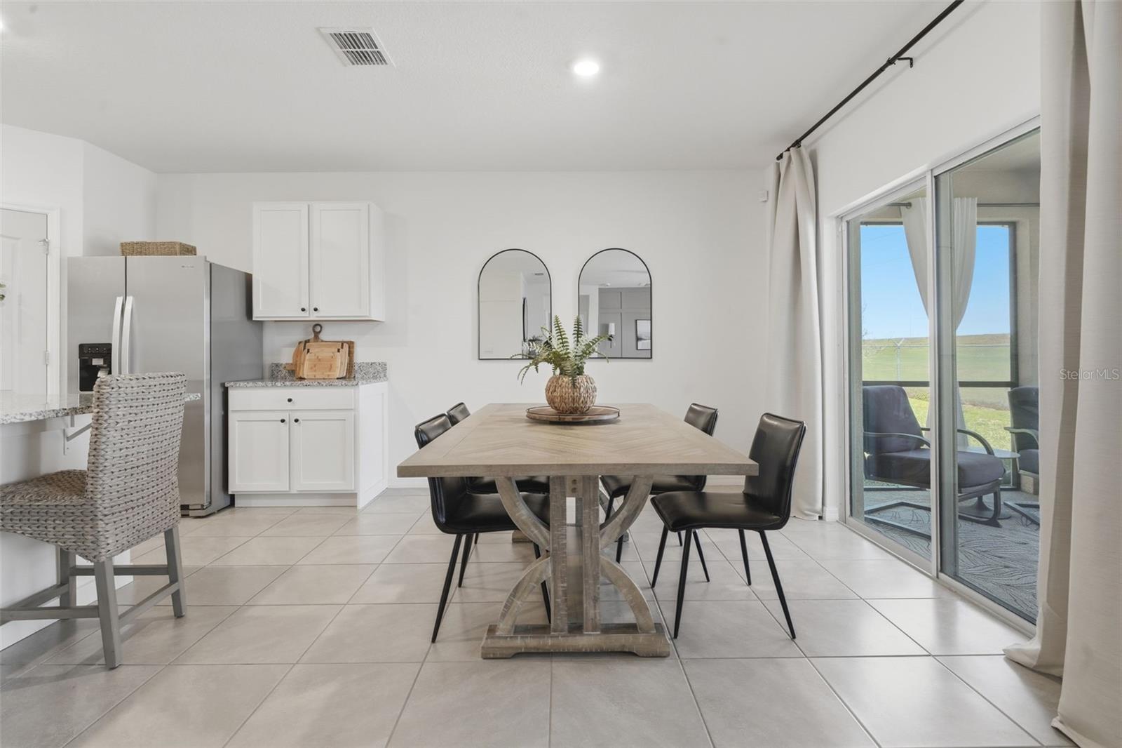 RIVIERA BELLA UN 9B - Residential