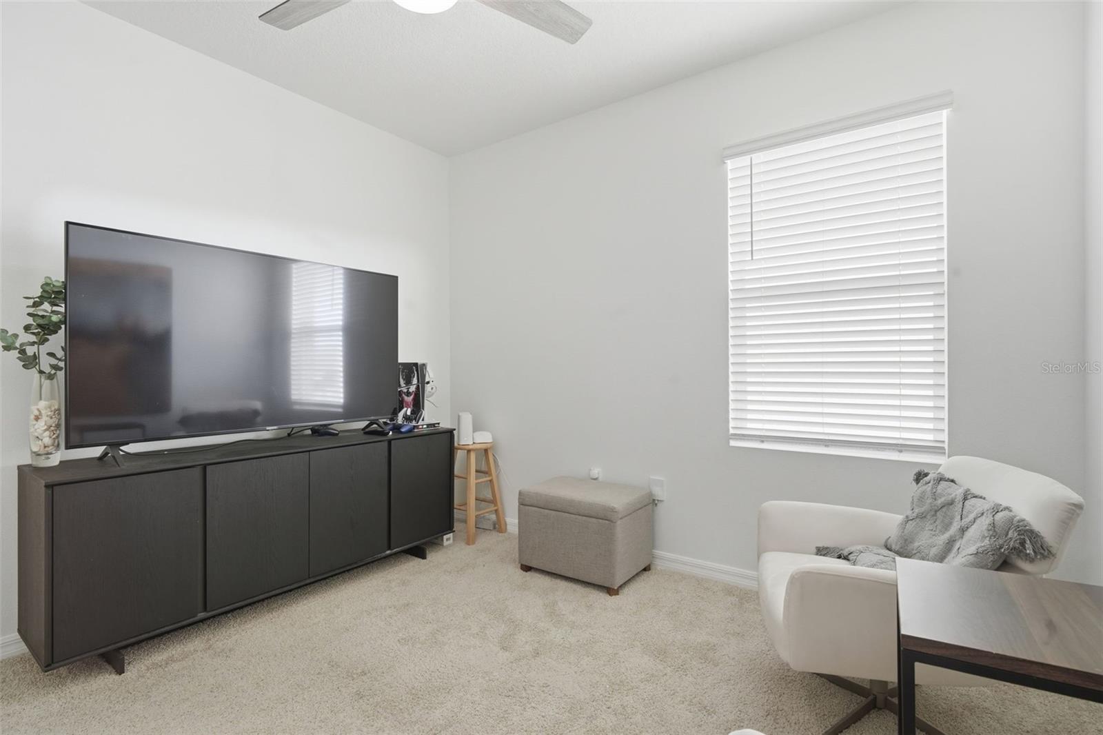 RIVIERA BELLA UN 9B - Residential