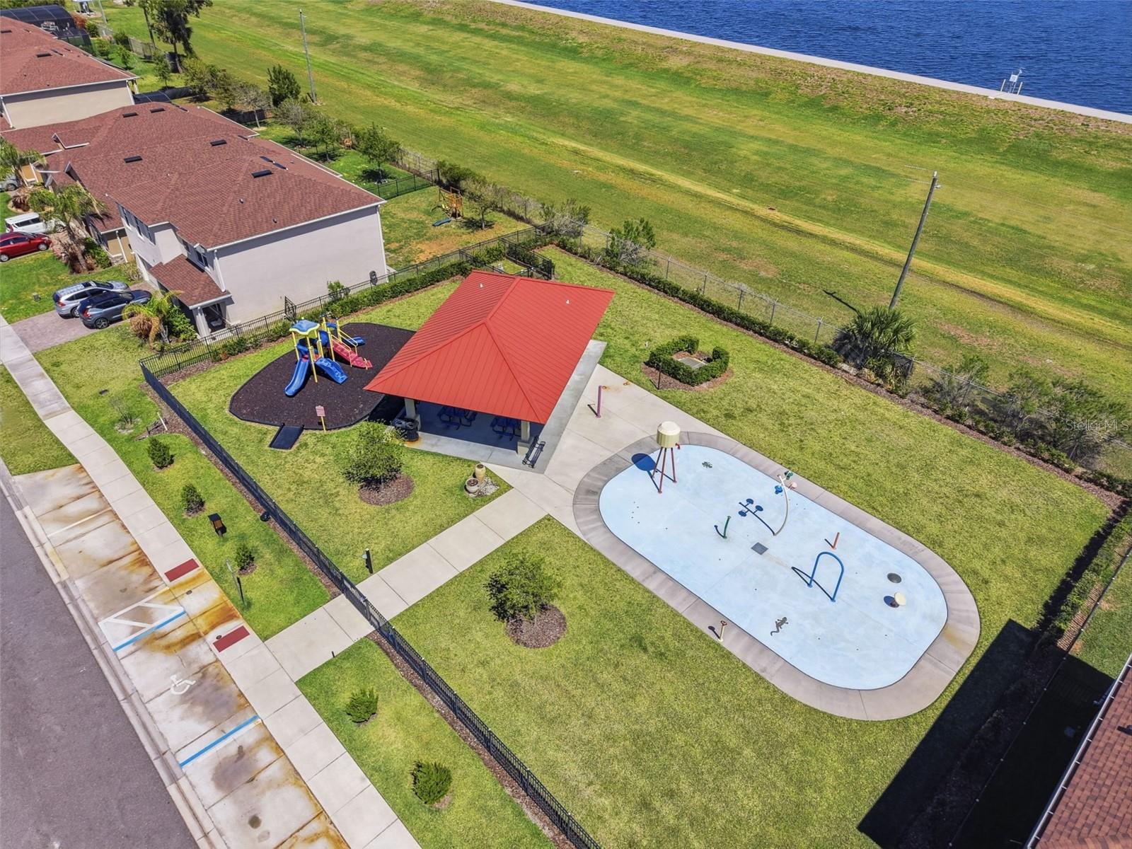 RIVIERA BELLA UN 9B - Residential