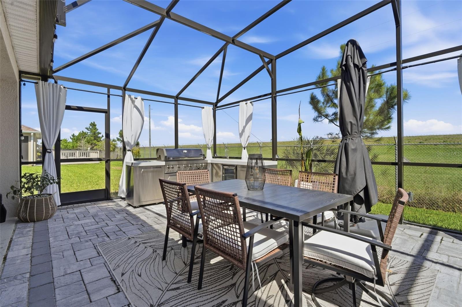 RIVIERA BELLA UN 9B - Residential