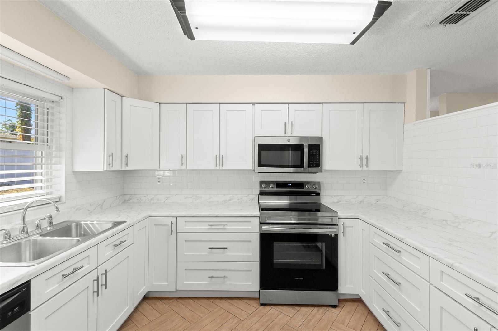 TEMPLE KNOLL CORRECT MAP REVIS - Residential