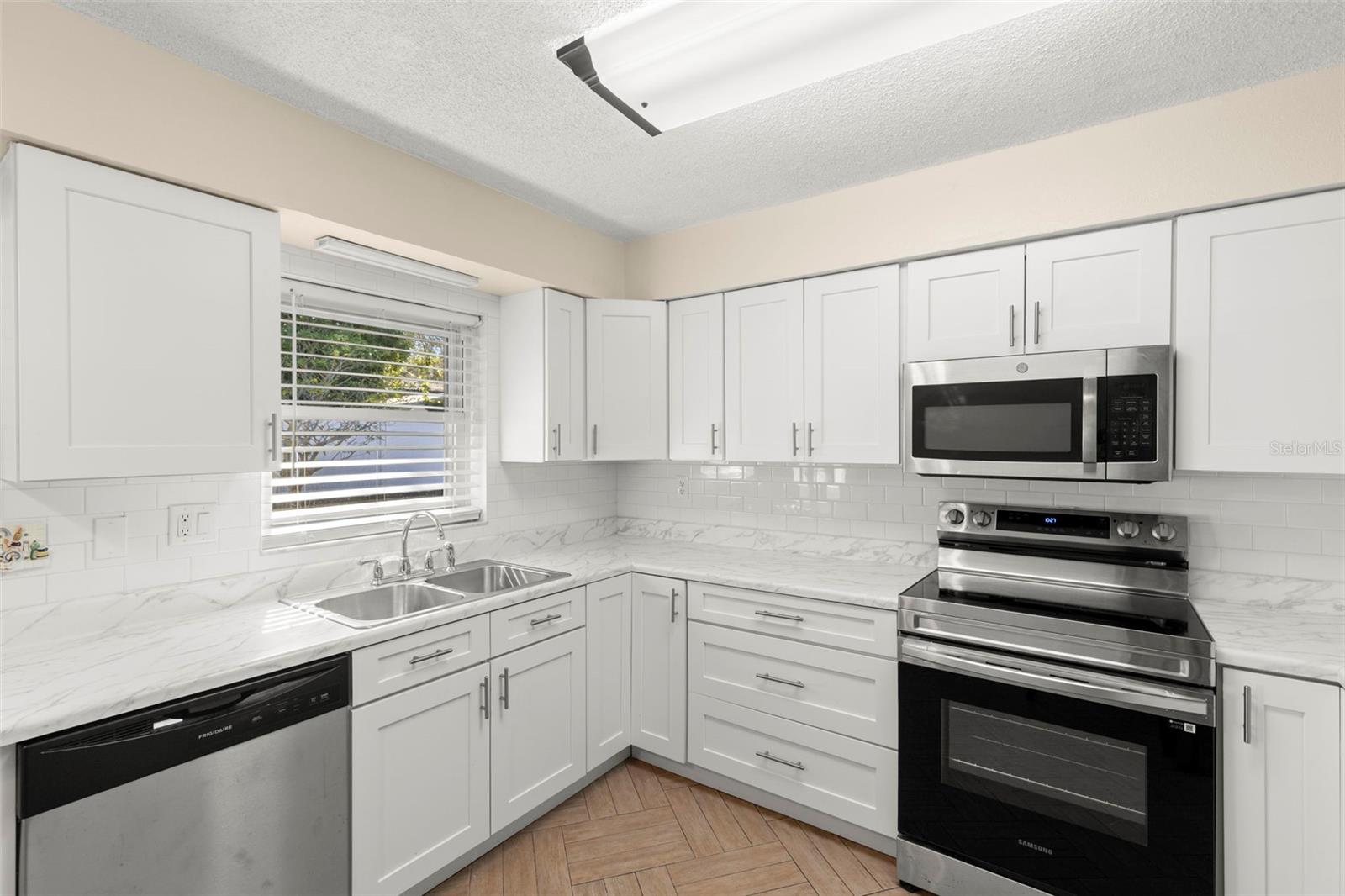 TEMPLE KNOLL CORRECT MAP REVIS - Residential