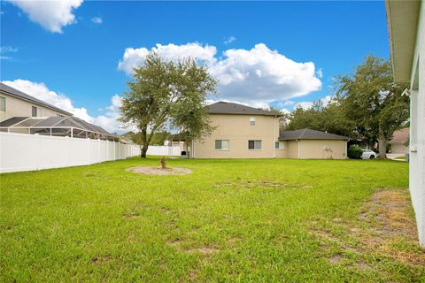 A home in VALRICO