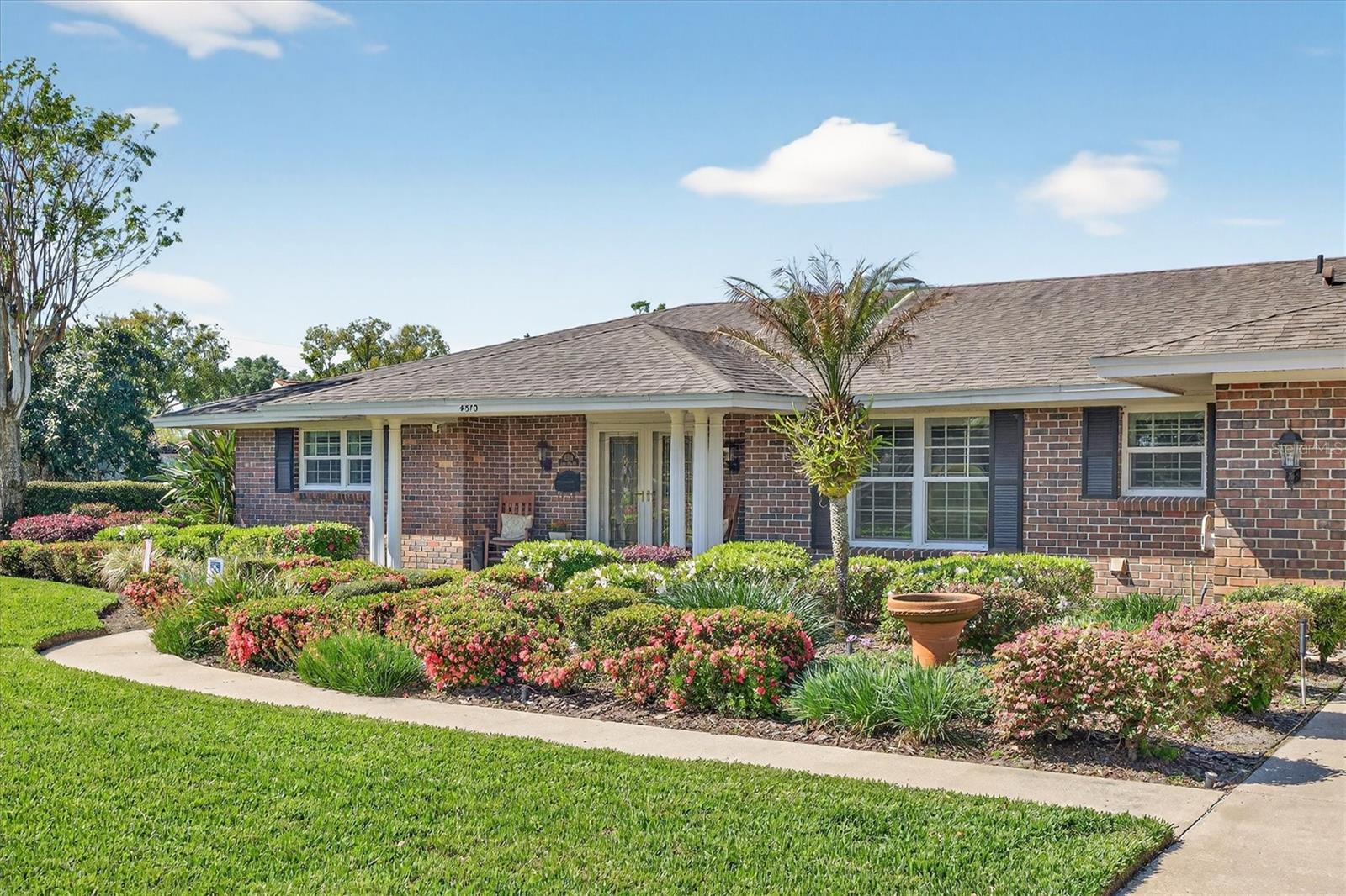 4510 LAKE GEM CIRCLE