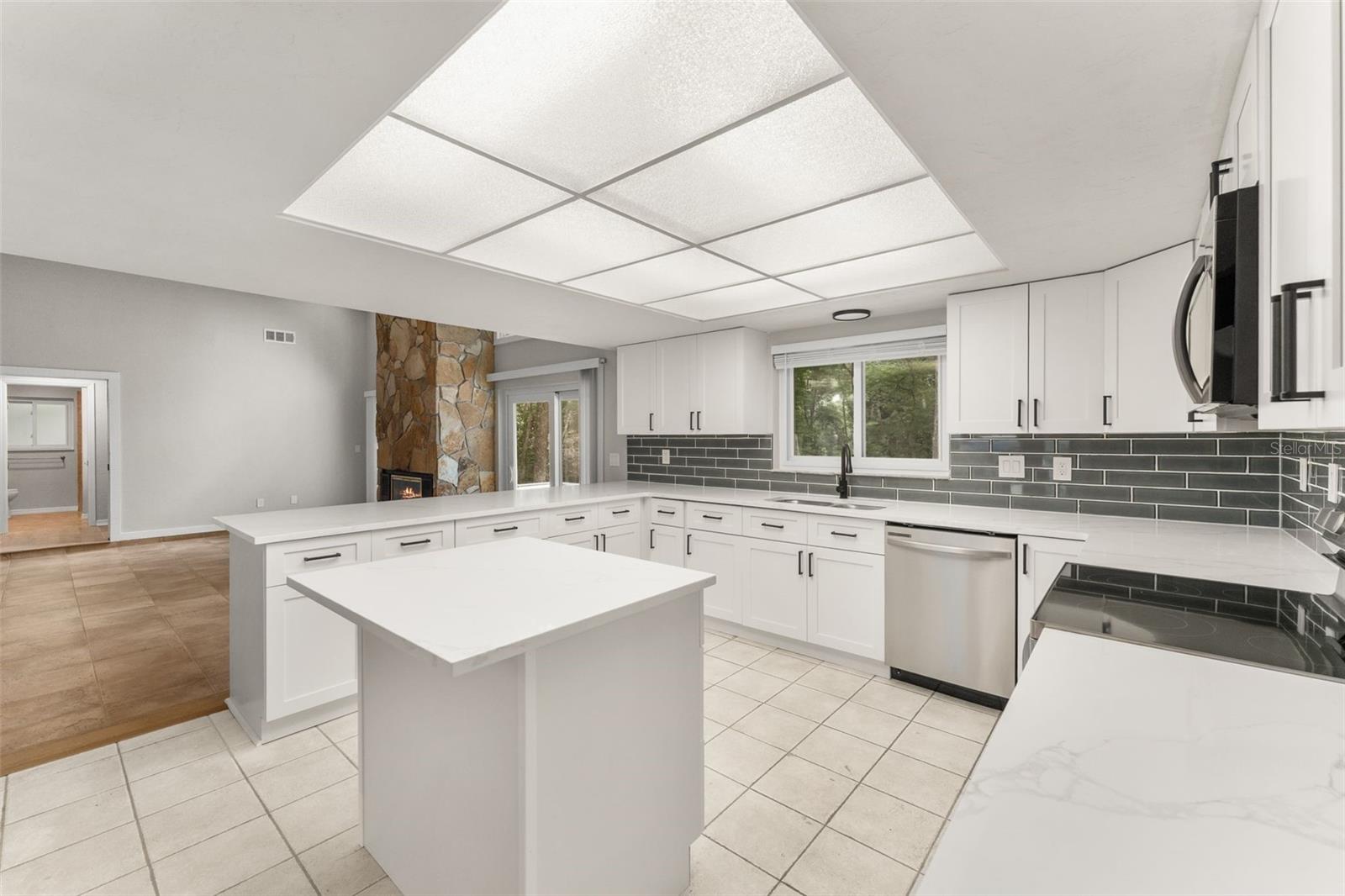 ROCK CREEK - Residential