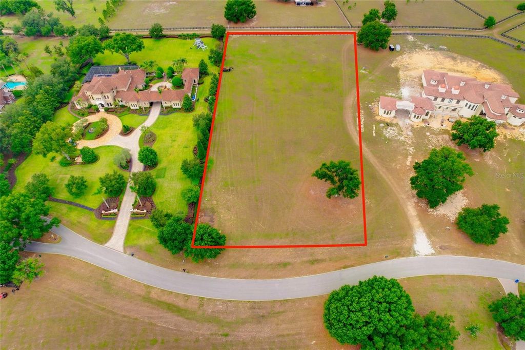 Photo of 10620 Broadland Pass Lot 144, Thonotosassa, FL 33592 (MLS # TB8508030)
