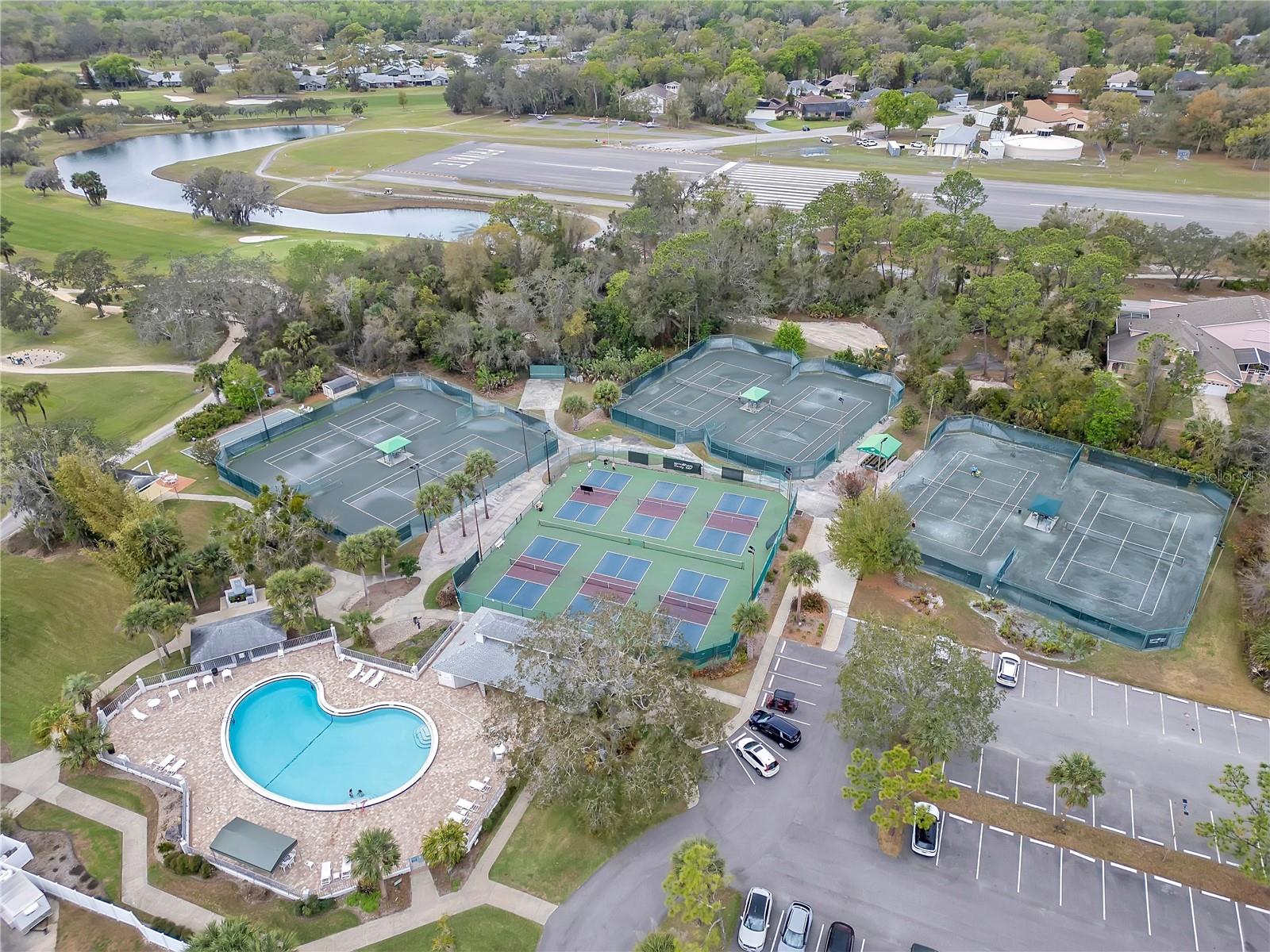 WEDGEWOOD AT SPRUCE CREEK - Residential