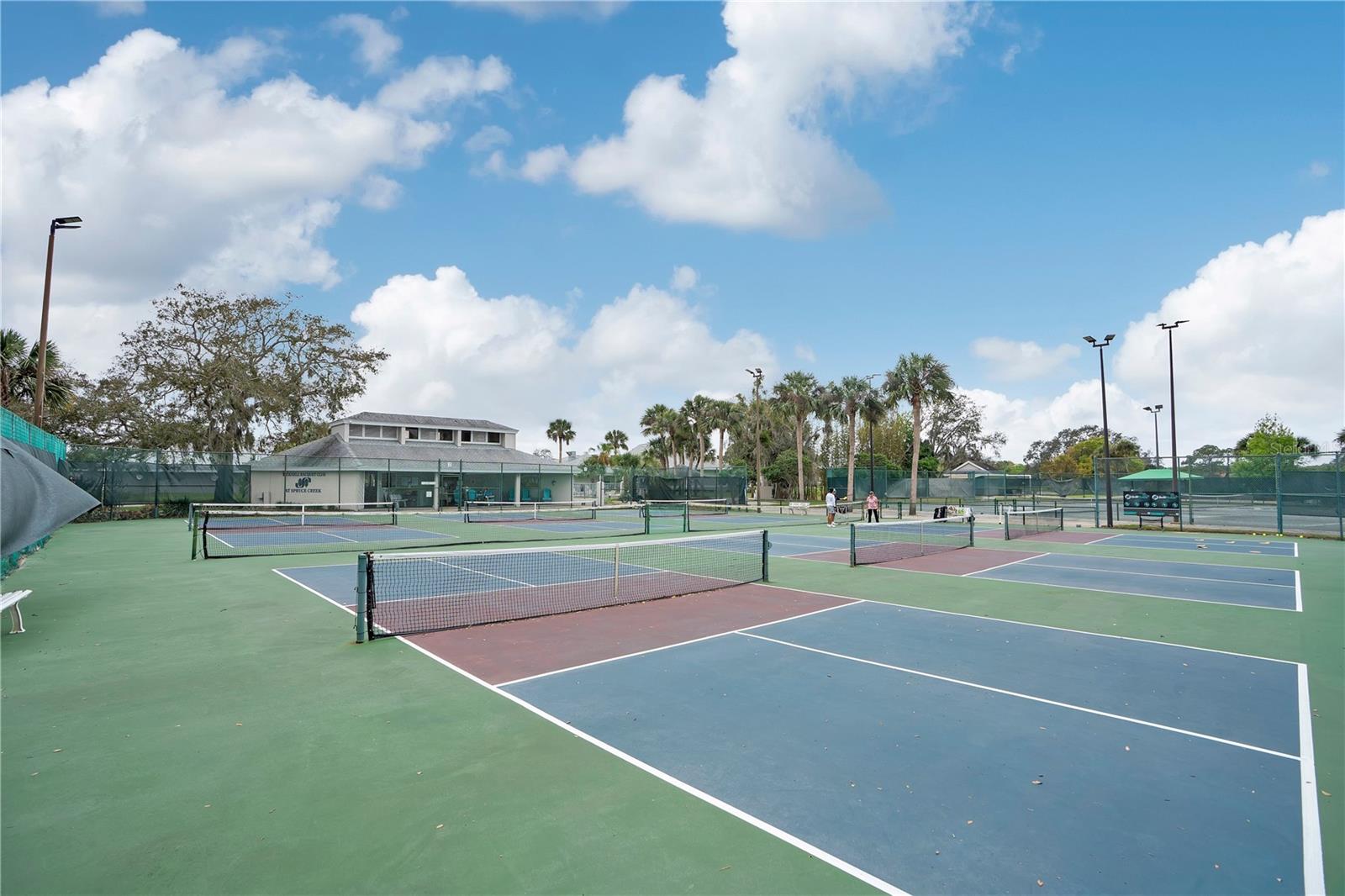 WEDGEWOOD AT SPRUCE CREEK - Residential