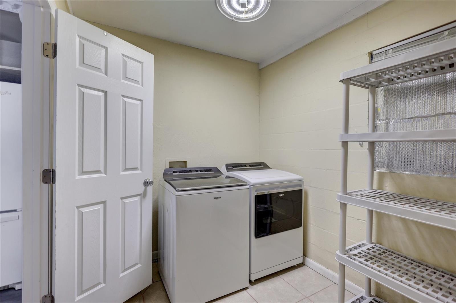 LAKEVIEW VILLAGE SEC J - Residential