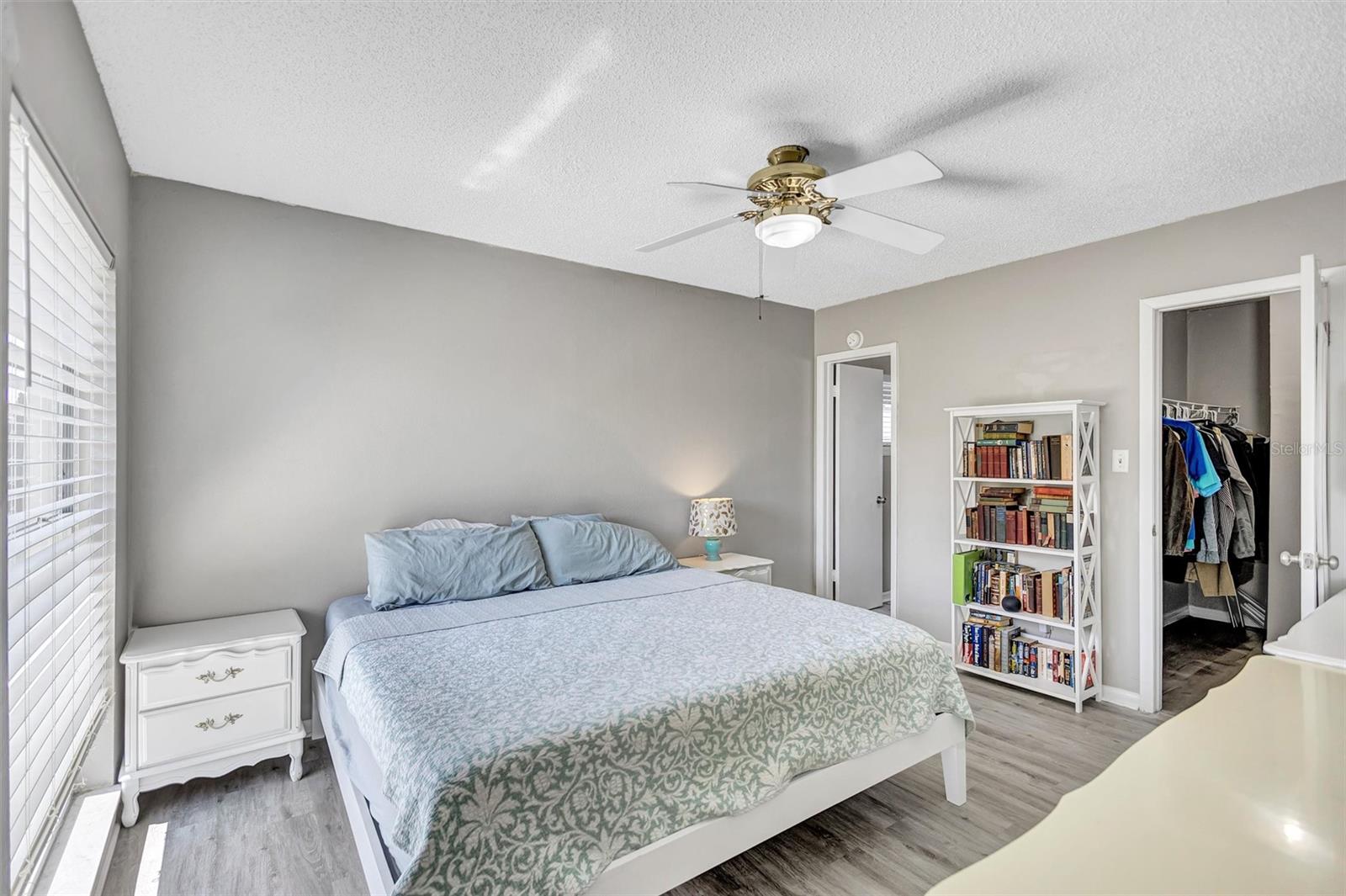 LAKEVIEW VILLAGE SEC J - Residential