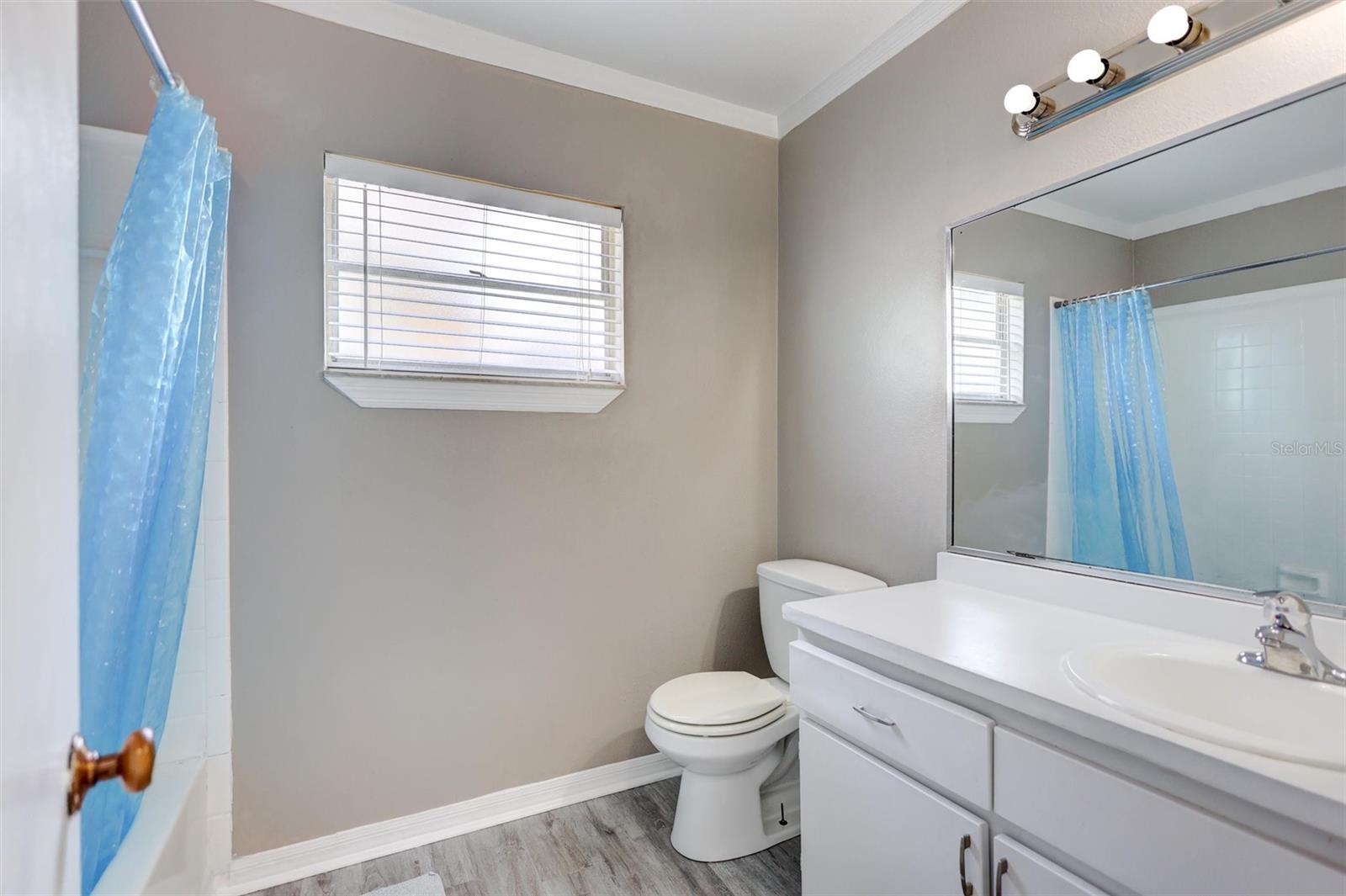 LAKEVIEW VILLAGE SEC J - Residential