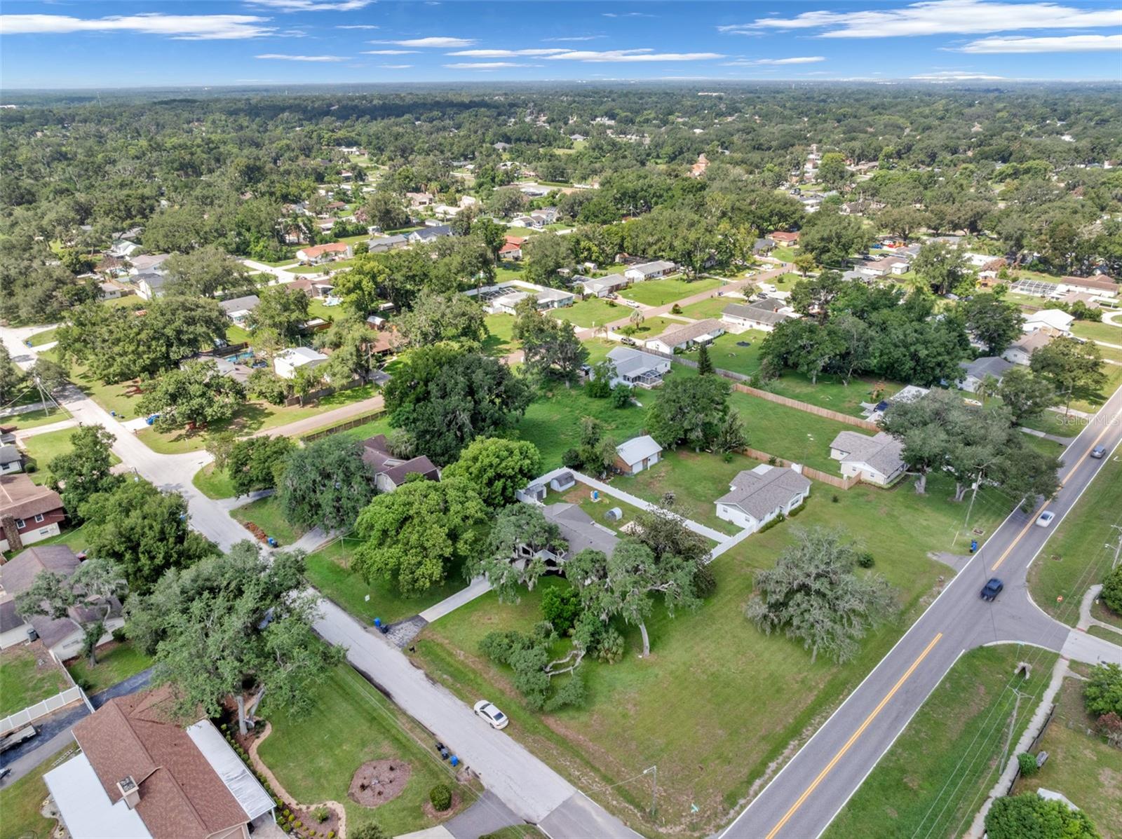 1002 KAY JEAN DRIVE