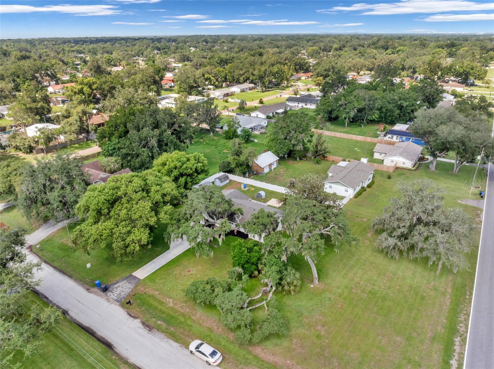 1002 KAY JEAN DRIVE