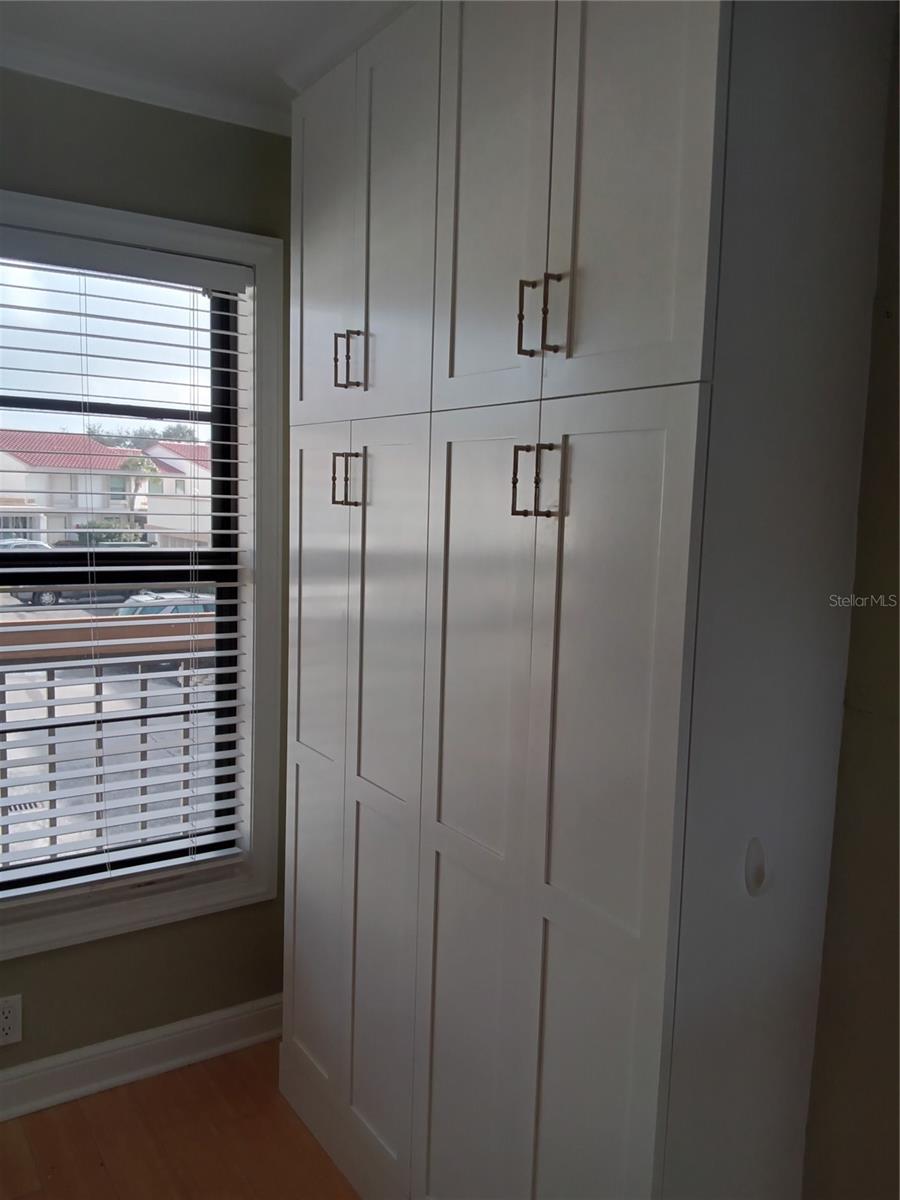 CASA DEL MAR CONDO V - Residential Lease