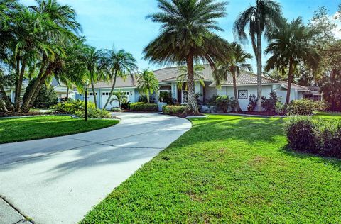 A home in PARRISH