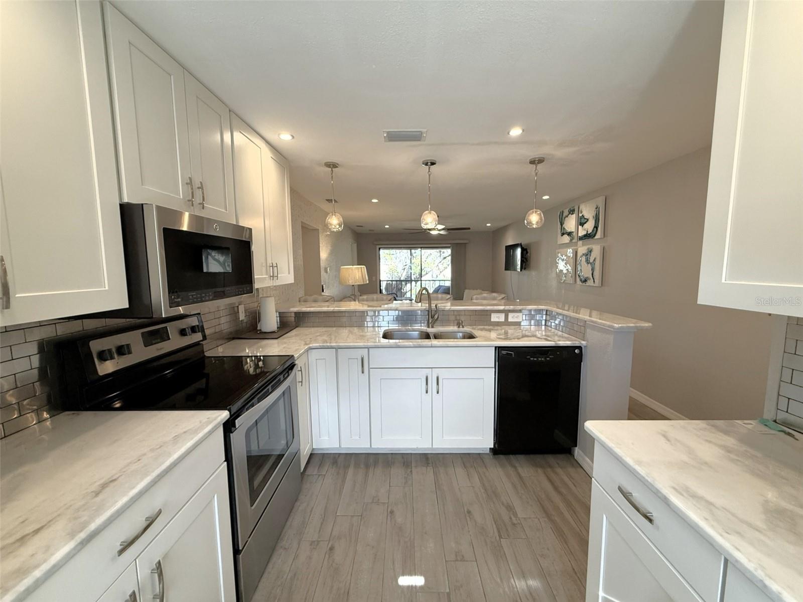 ARBOR GROVE CONDO - Residential