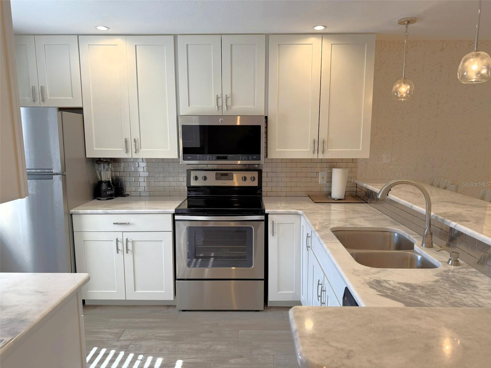 ARBOR GROVE CONDO - Residential