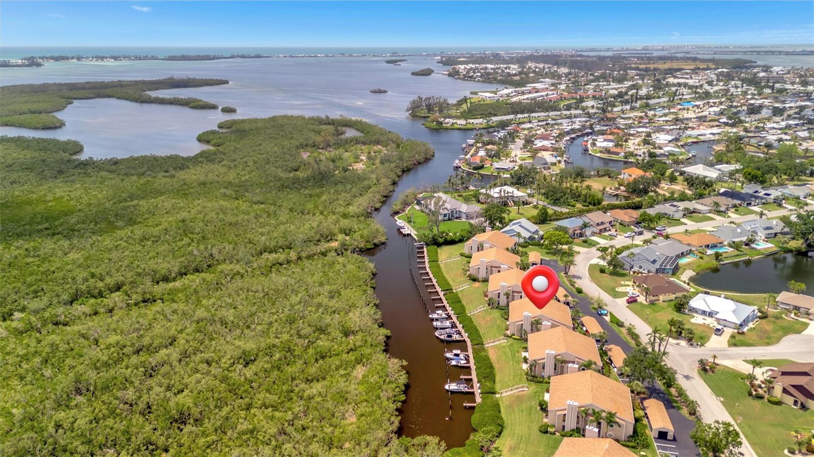 BAY HOLLOW - Residential