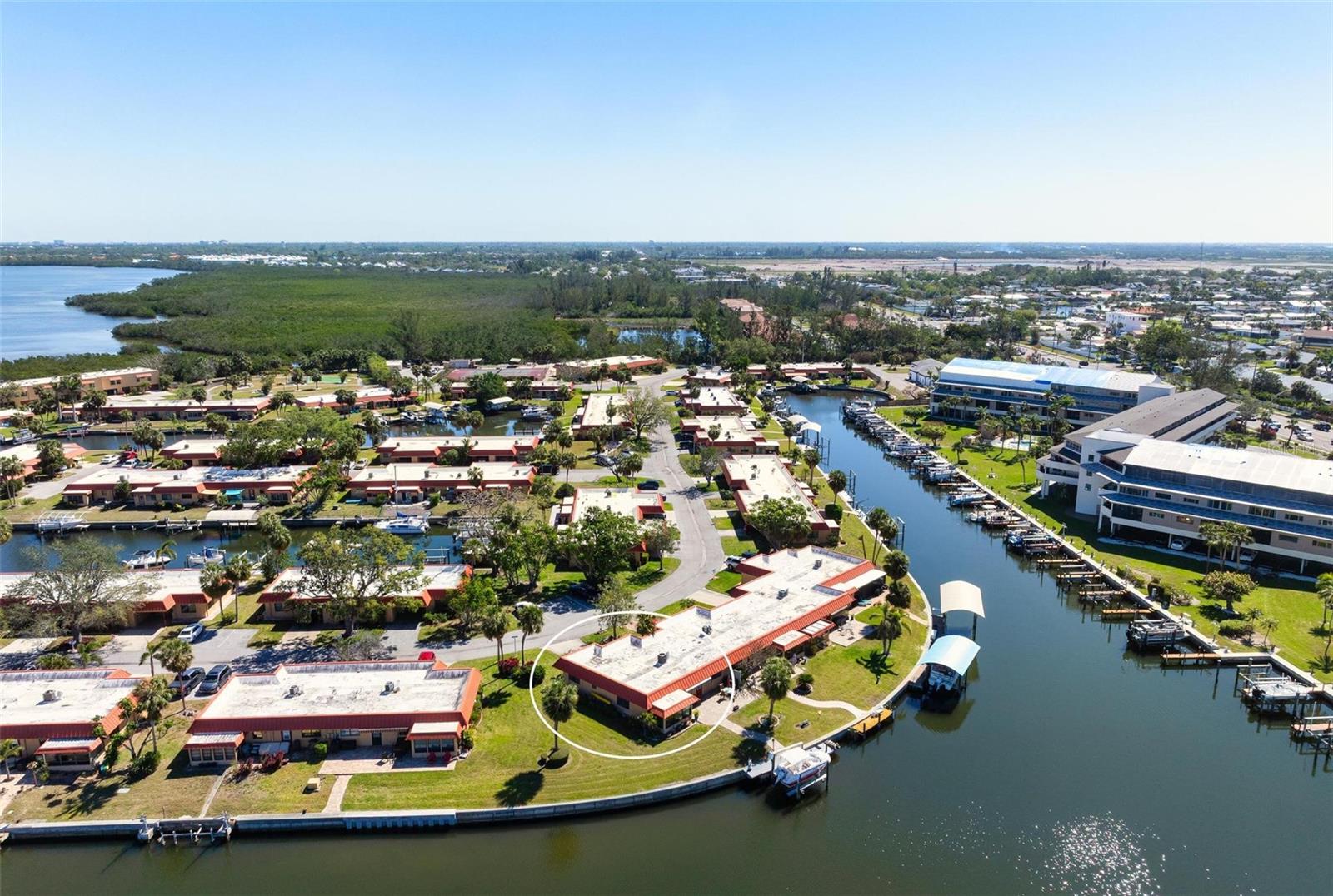 PALMA SOLA HARBOUR SEC 1 - Residential