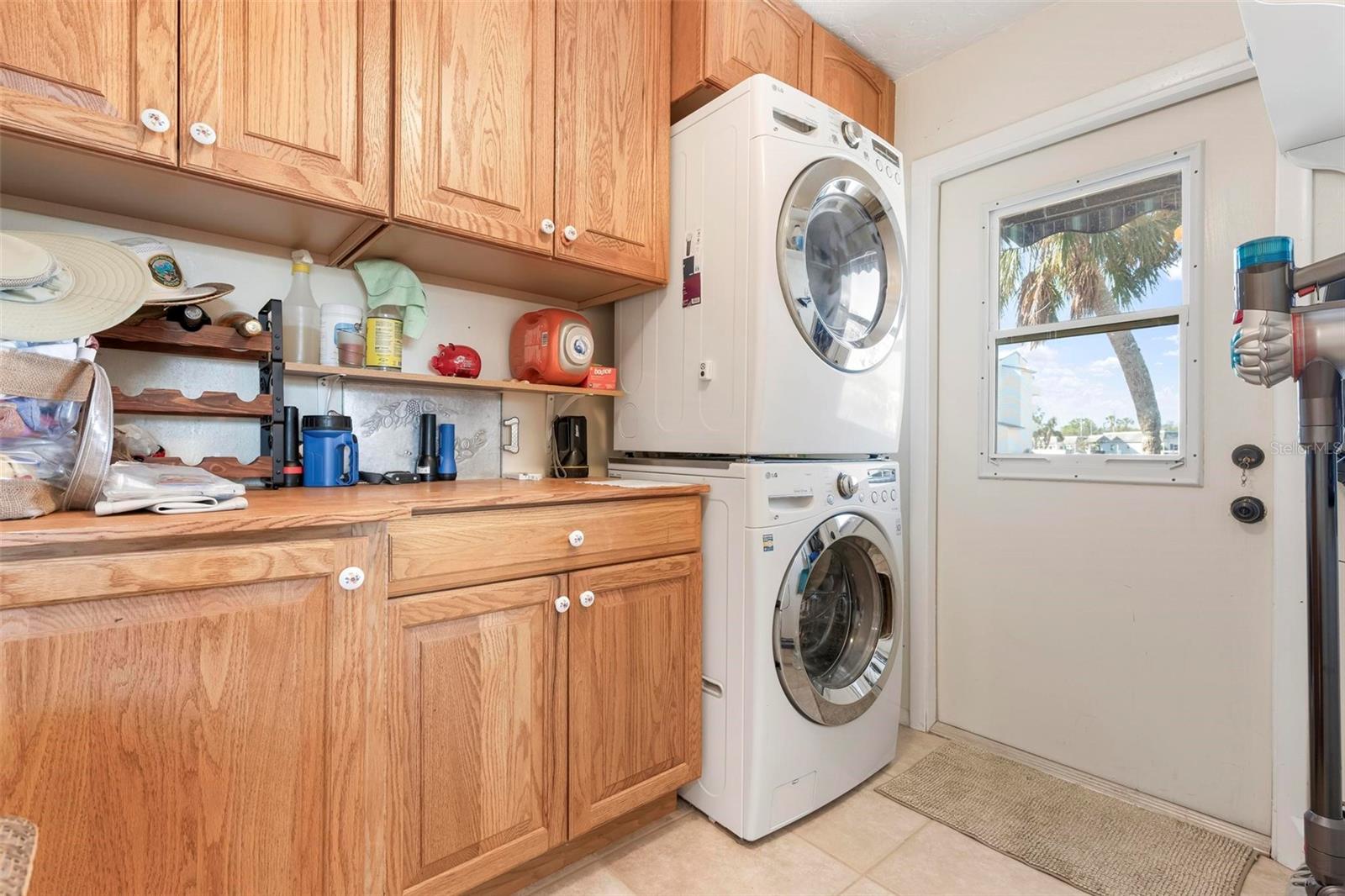 PALMA SOLA HARBOUR SEC 1 - Residential