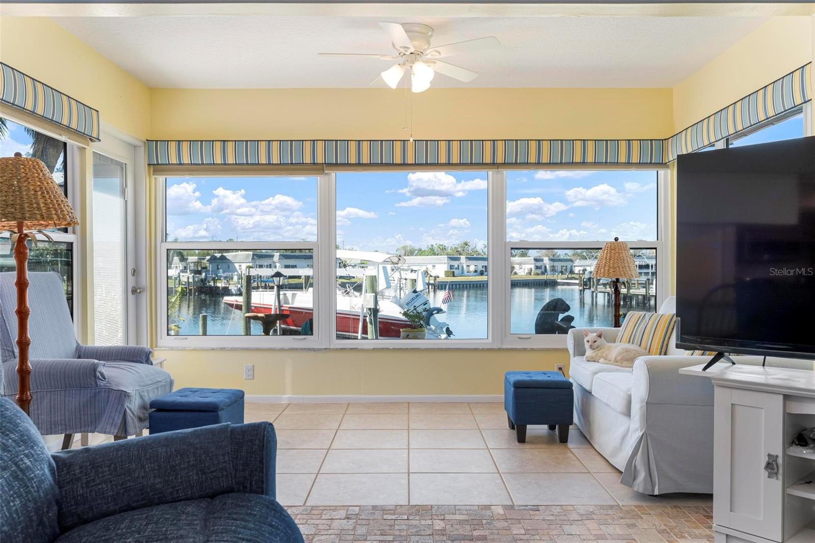 PALMA SOLA HARBOUR SEC 1 - Residential