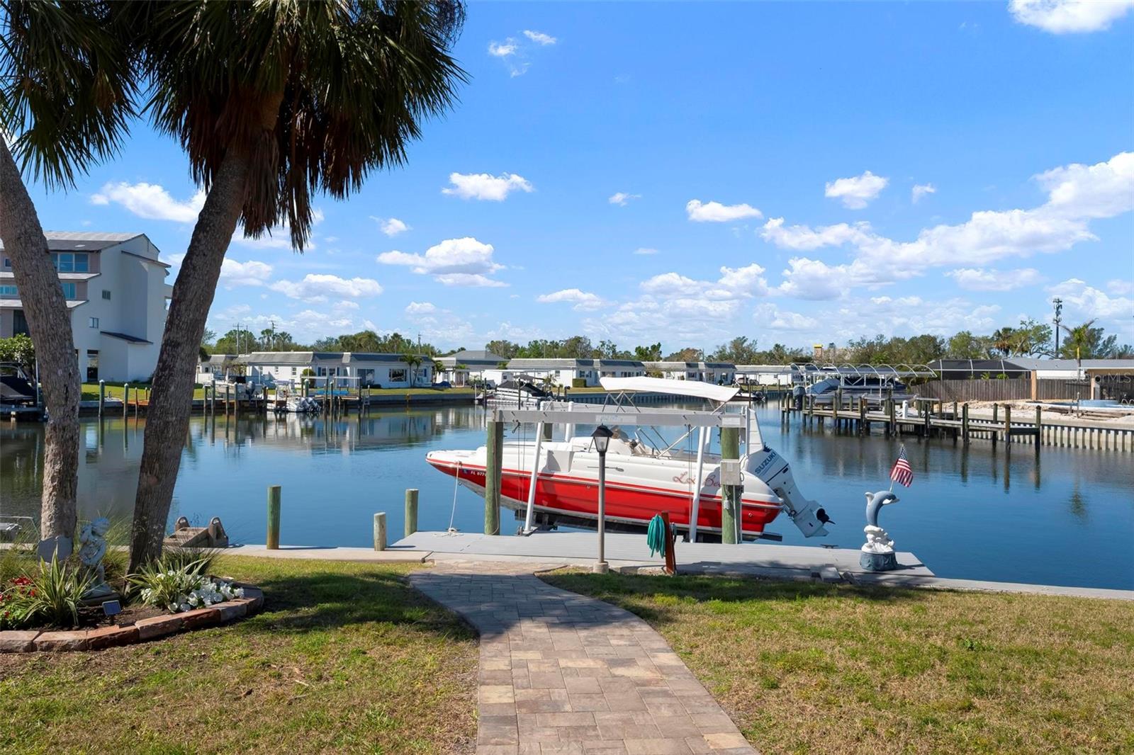 PALMA SOLA HARBOUR SEC 1 - Residential