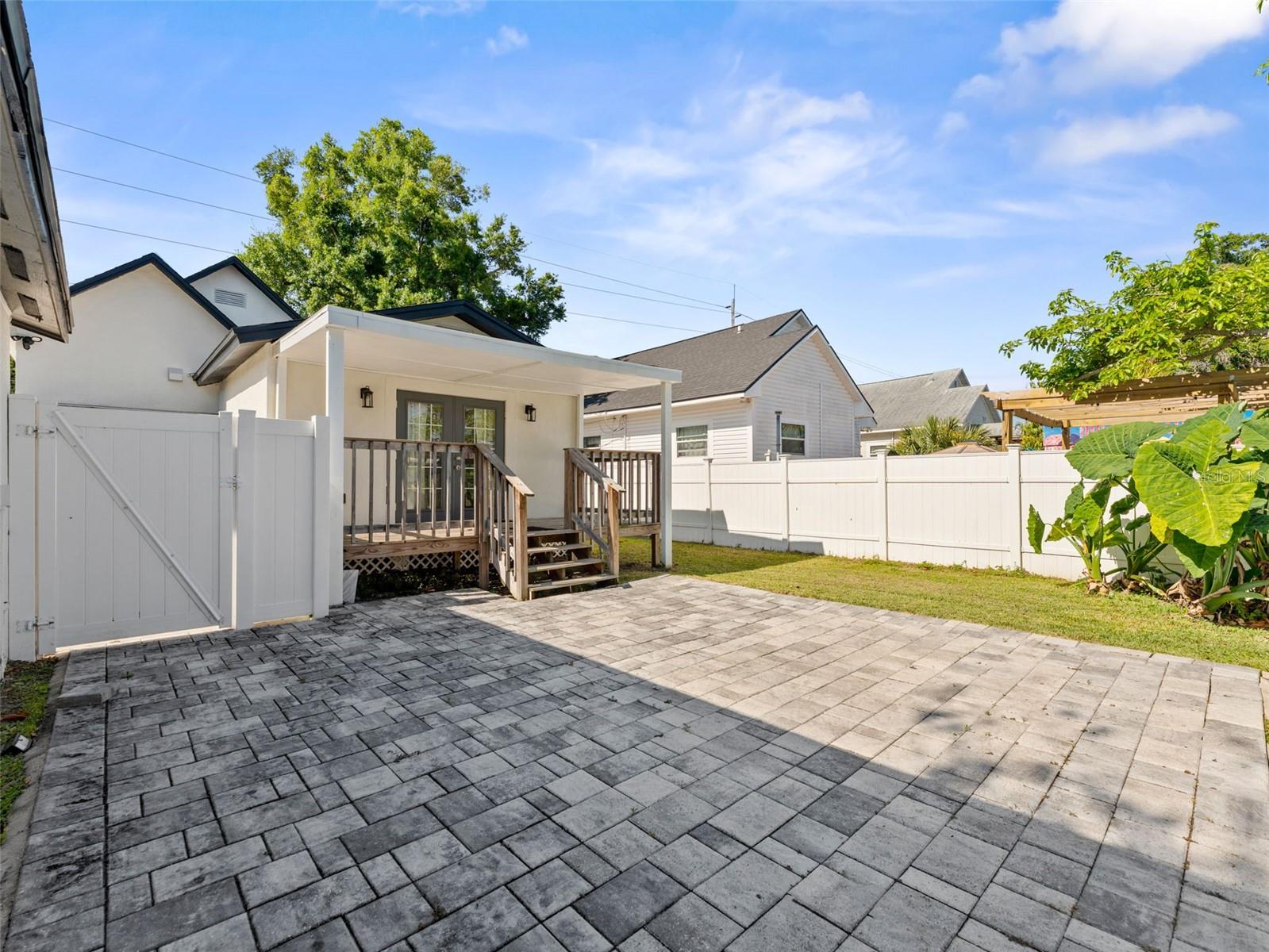 DREWS JOHN H SUB BLKS 1 TO 10 - Residential