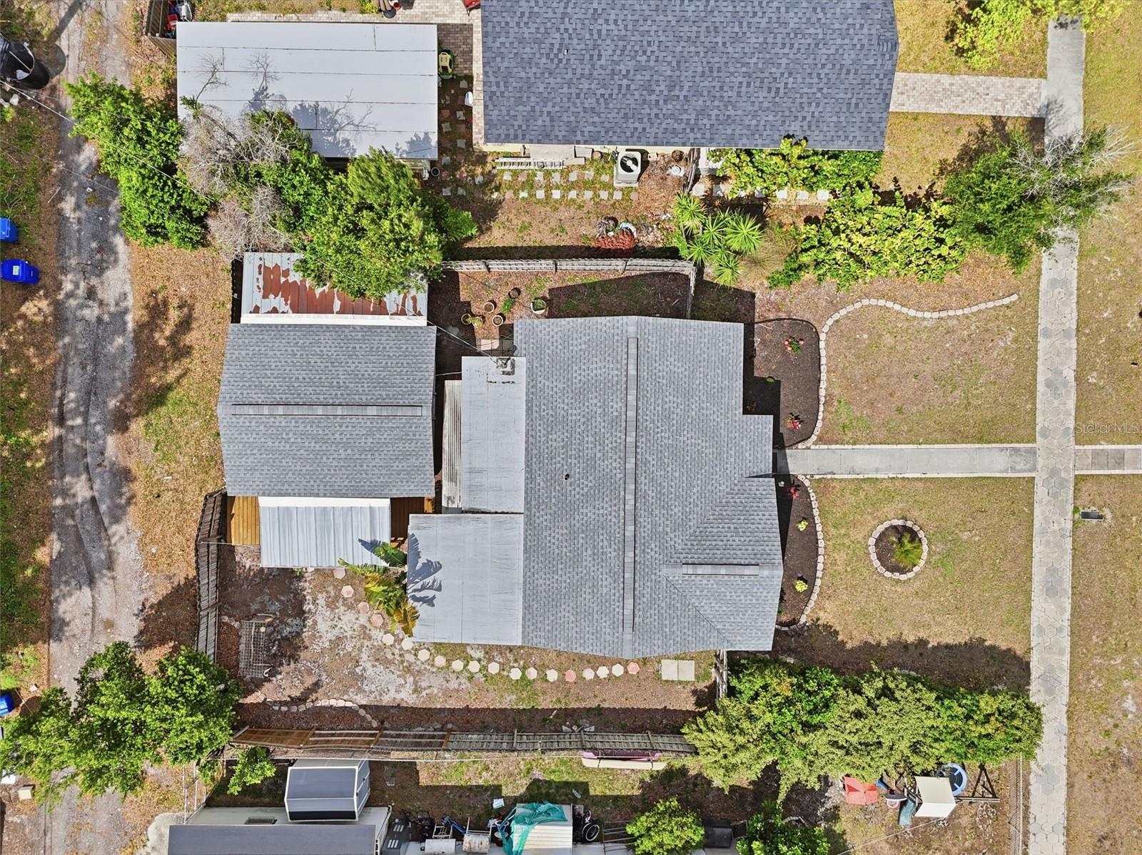 KENILWORTH - Residential