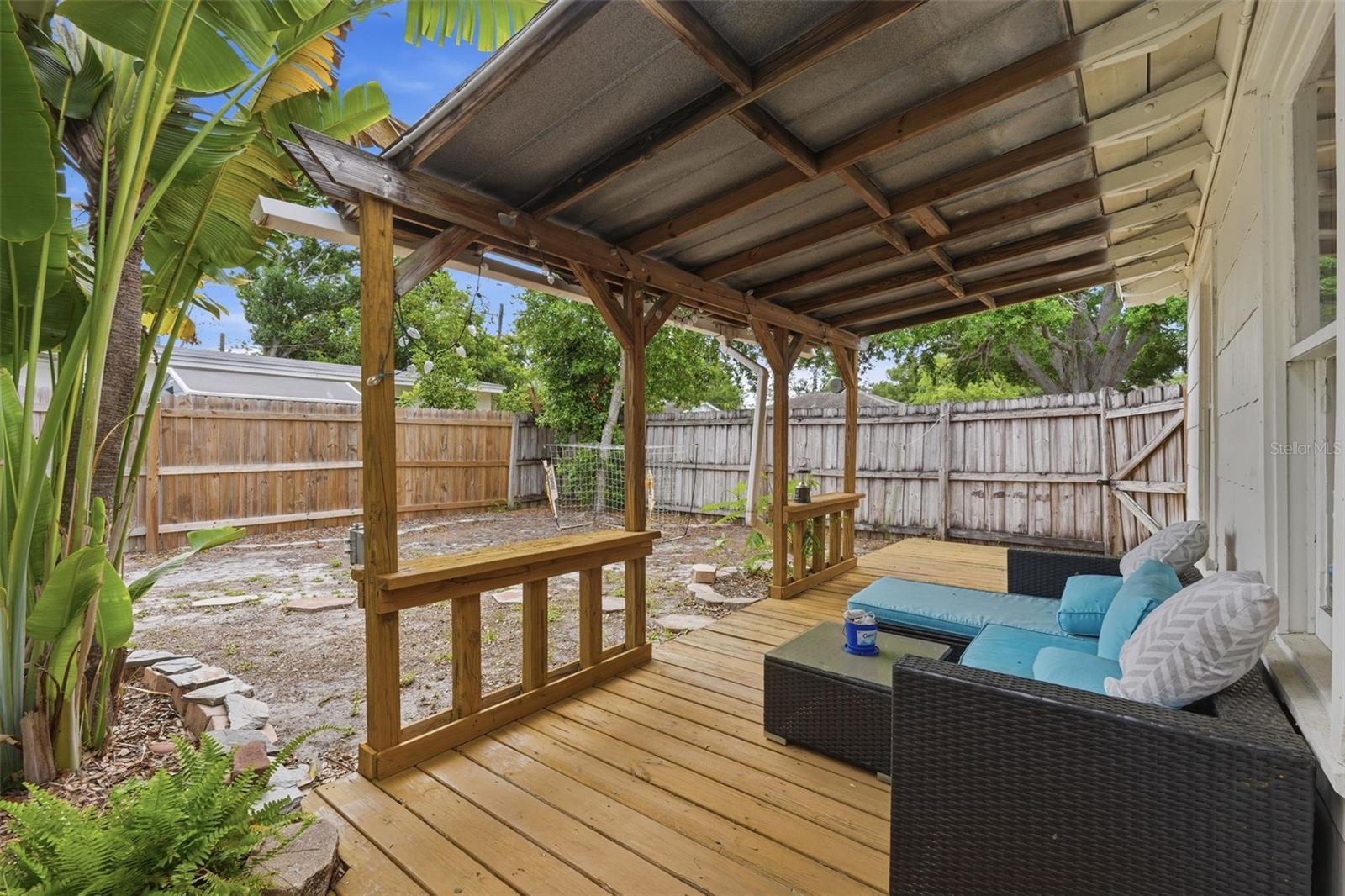 KENILWORTH - Residential