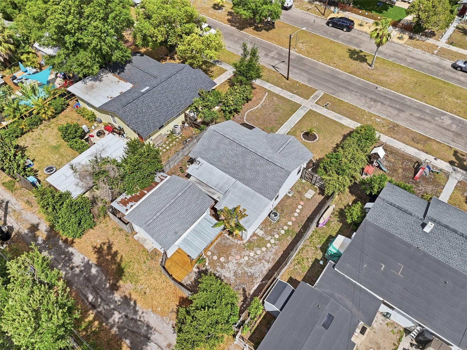 KENILWORTH - Residential