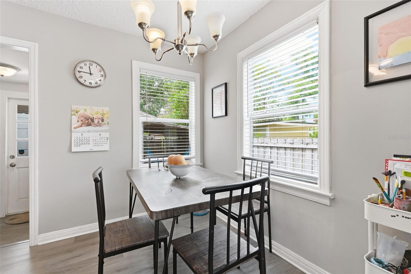 KENILWORTH - Residential