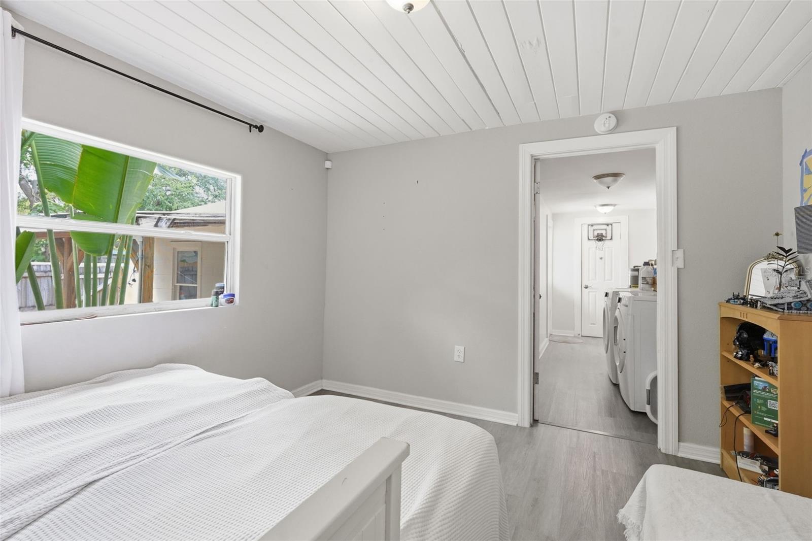 KENILWORTH - Residential